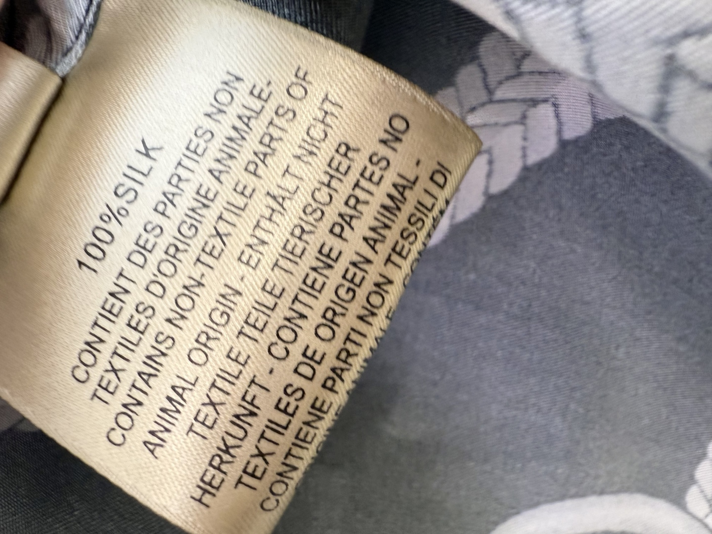 H32584#新款连衣裙💕H家 定位印花100% 真丝长袖 长款连衣裙 黑色 粉色 S-X L