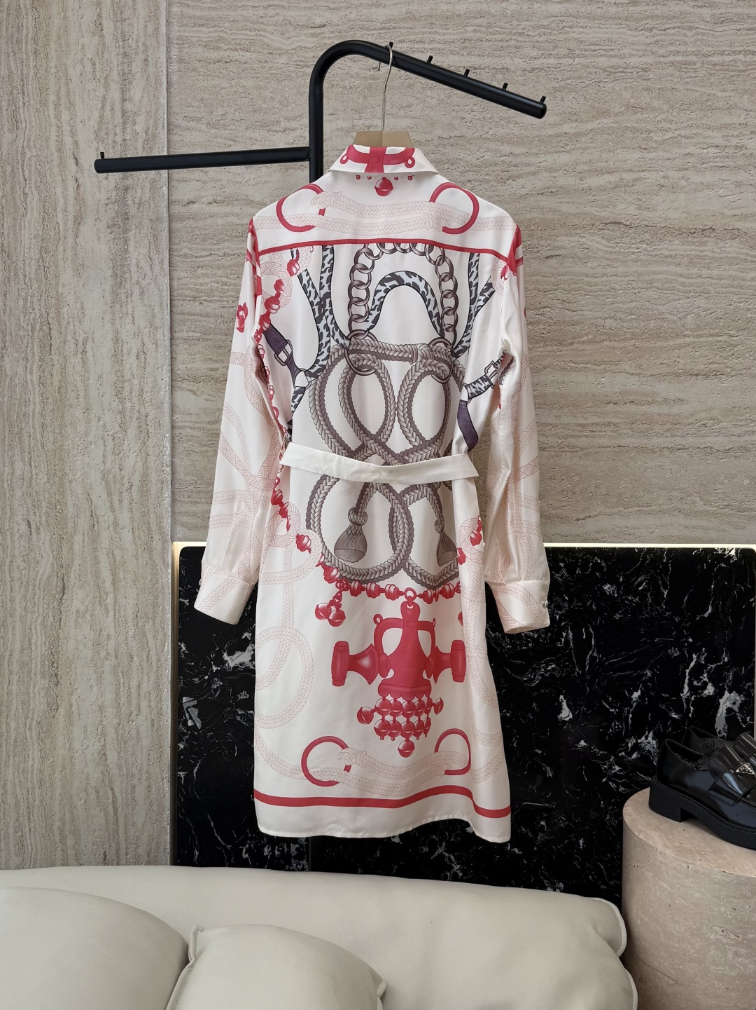 H32584#新款连衣裙💕H家 定位印花100% 真丝长袖 长款连衣裙 黑色 粉色 S-X L