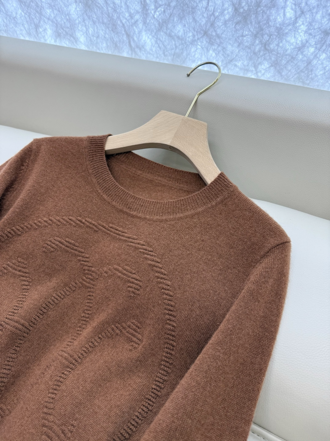 H32579#新款羊毛针织💕H家 爱马仕 绣花 100%羊绒 长袖 羊毛针织衫 白色 红色 咖色 S-X