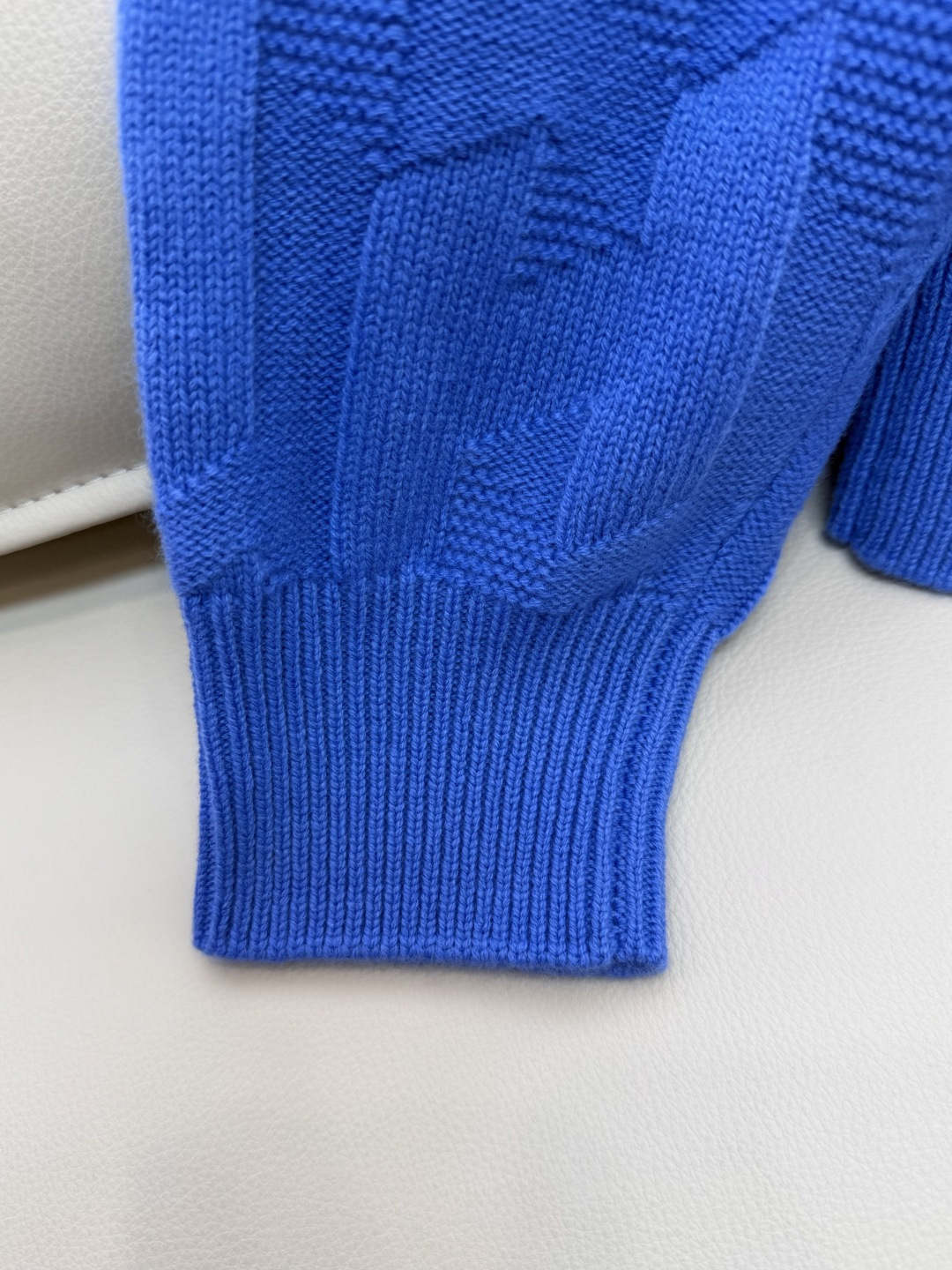 H32577#新款羊毛针织💕H家 爱马仕 100% 羊毛 开衫外套 羊毛针织衫 蓝色 白色 咖色 S-X