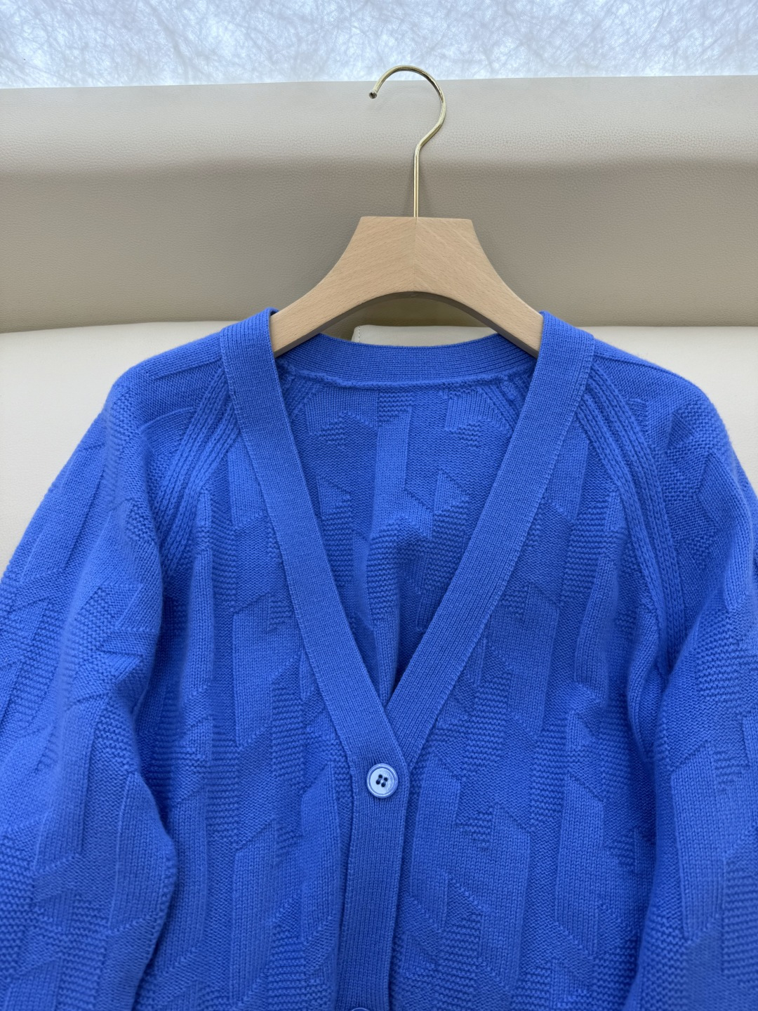 H32577#新款羊毛针织💕H家 爱马仕 100% 羊毛 开衫外套 羊毛针织衫 蓝色 白色 咖色 S-X