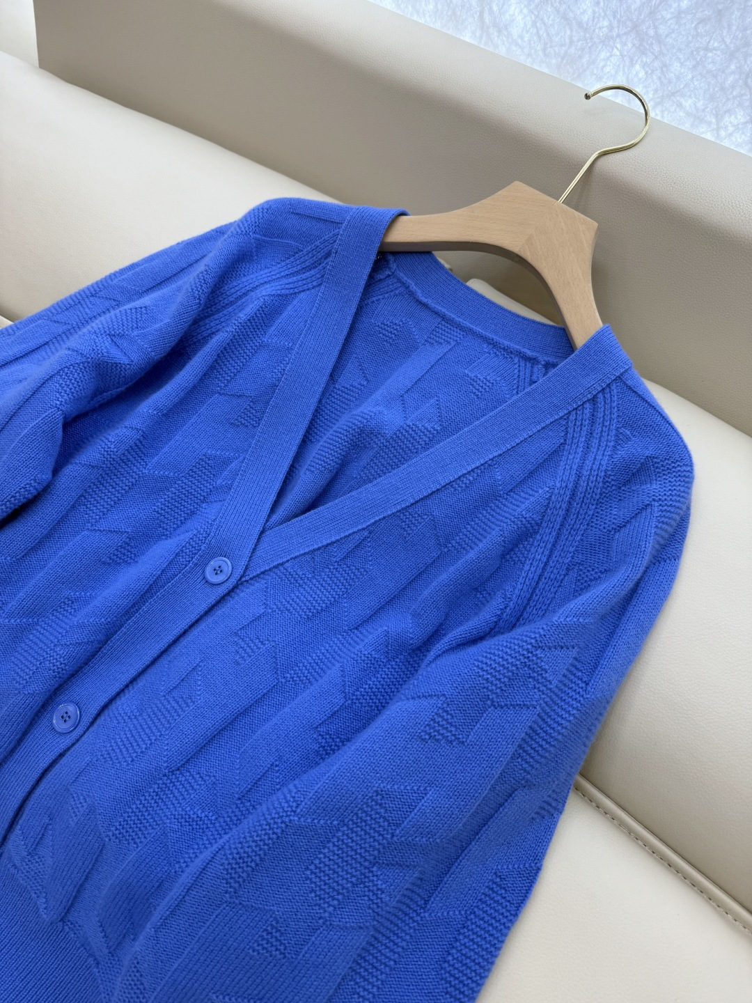 H32577#新款羊毛针织💕H家 爱马仕 100% 羊毛 开衫外套 羊毛针织衫 蓝色 白色 咖色 S-X