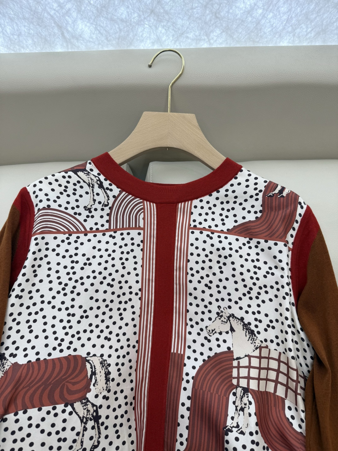 H32582#新款羊毛针织💕H家爱马仕 真丝印花拼接 羊毛针织衫 红色 咖色 S-X XL