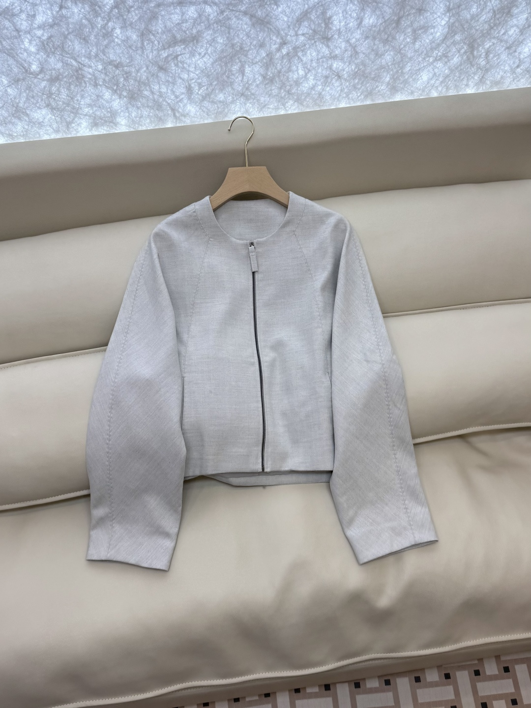 LZ25069#新款外套💕BC 10%羊毛 明线手缝 极品质 拉链款外套 浅灰色 卡其色 SML
