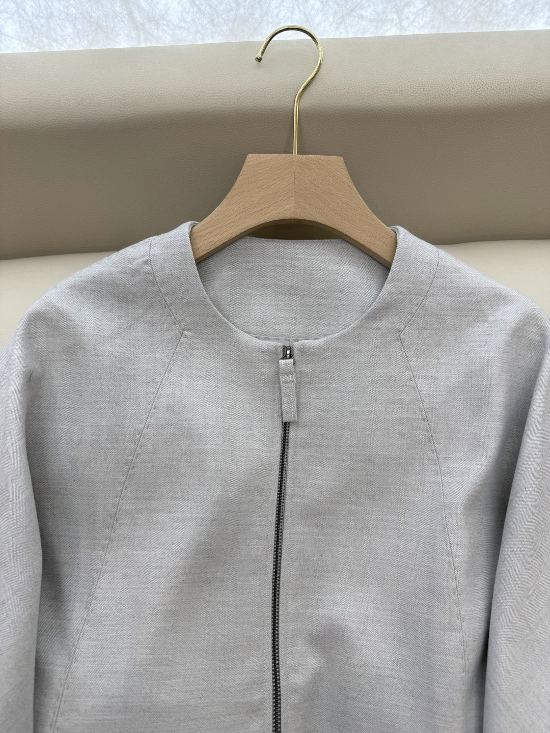 LZ25069#新款外套💕BC 10%羊毛 明线手缝 极品质 拉链款外套 浅灰色 卡其色 SML