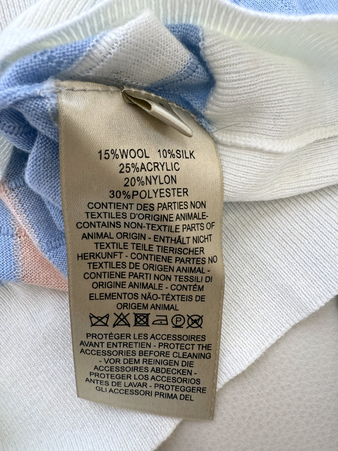 H32581#新款针织衫💕H家 马蹄图 15%羊毛 10% 真丝 针织面料 定位绣花长袖套头 针织衫 咖