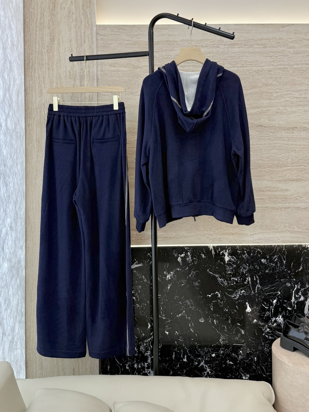 LZ25070#新款套装💕BC 拉绒款 秋冬套装 链条装饰 拉链外套➕长裤套装 SML