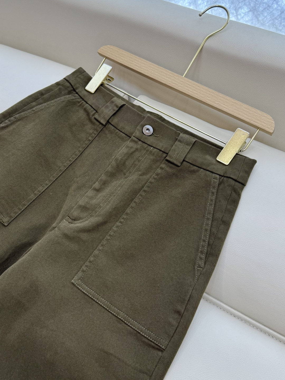 LZ25077#新款裤子🌾BC 工装 对版 秋冬款 裤子 军绿色 白色 SML