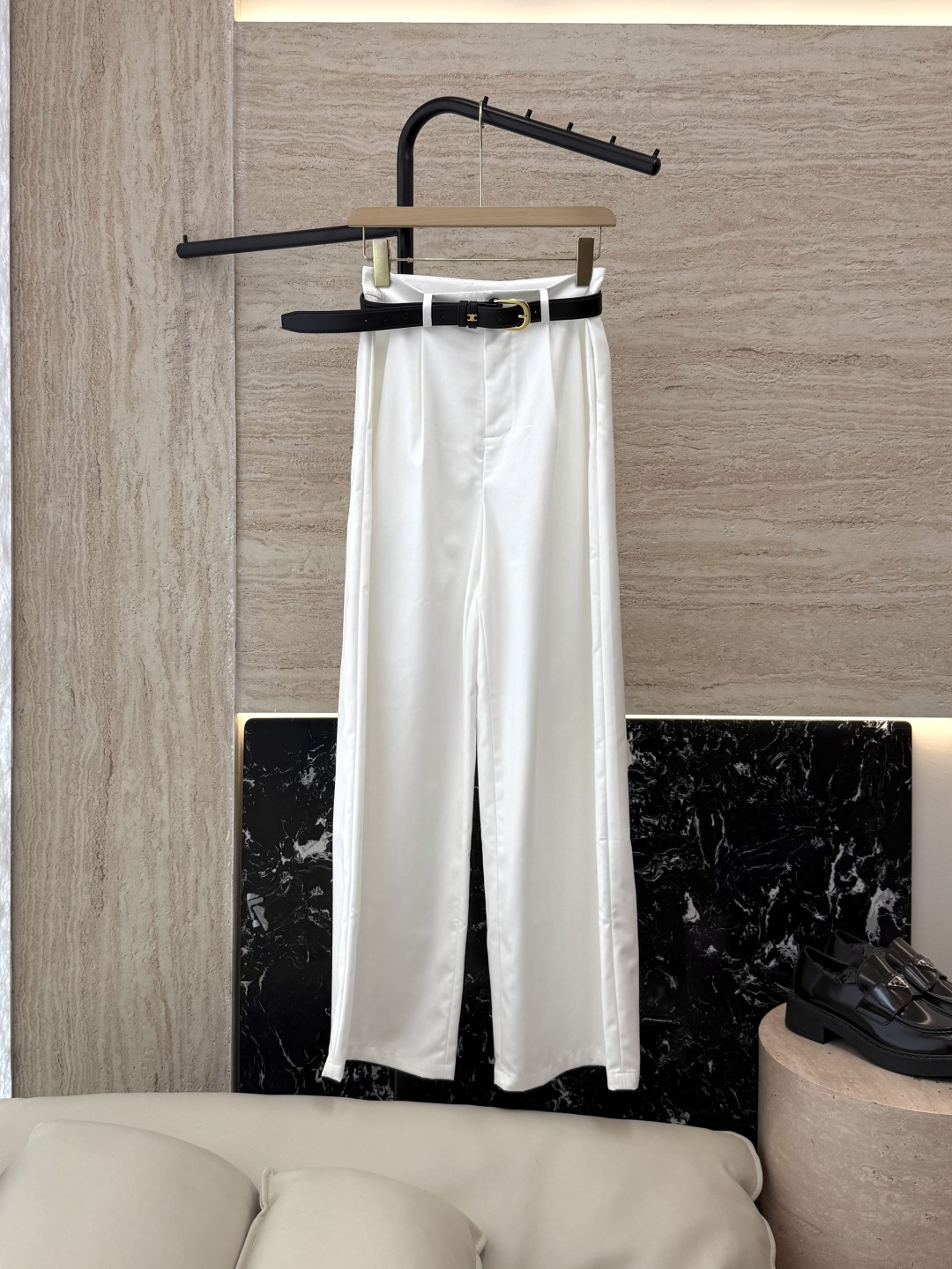 NO:544675,CX0148# New Pants P celine with belt wide leg trousers black white SML,,celine,alexander wang19860909CX0148#新款裤子P celine 配腰带 阔腿长裤 黑色 白色 SML,,celine,alexander wang,Women's clothing