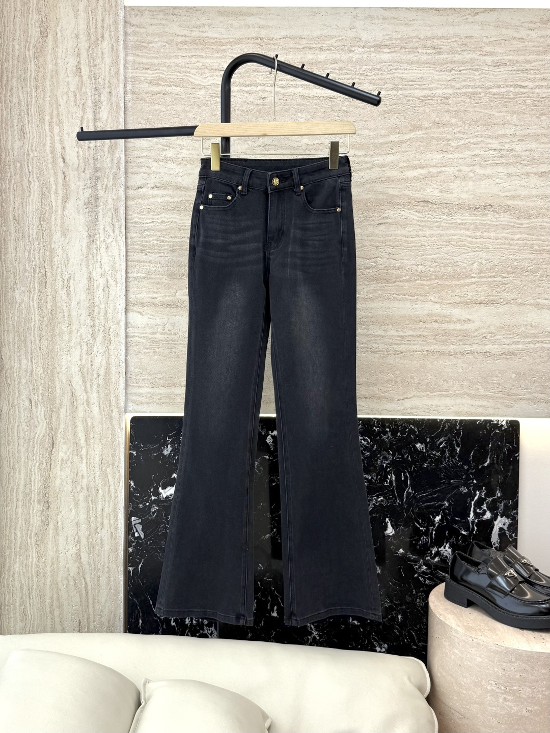 NO:544684,CX0150# new style jeans P celine letter embroidery denim cotton slim jeans black blue size 26-30, celine, jeans, alexander wang19860909CX0150#新款牛仔裤P celine 字母绣花 牛仔棉显瘦牛仔裤 黑色 蓝色 26-30码,,celine,jeans,alexander wang,Women's clothing