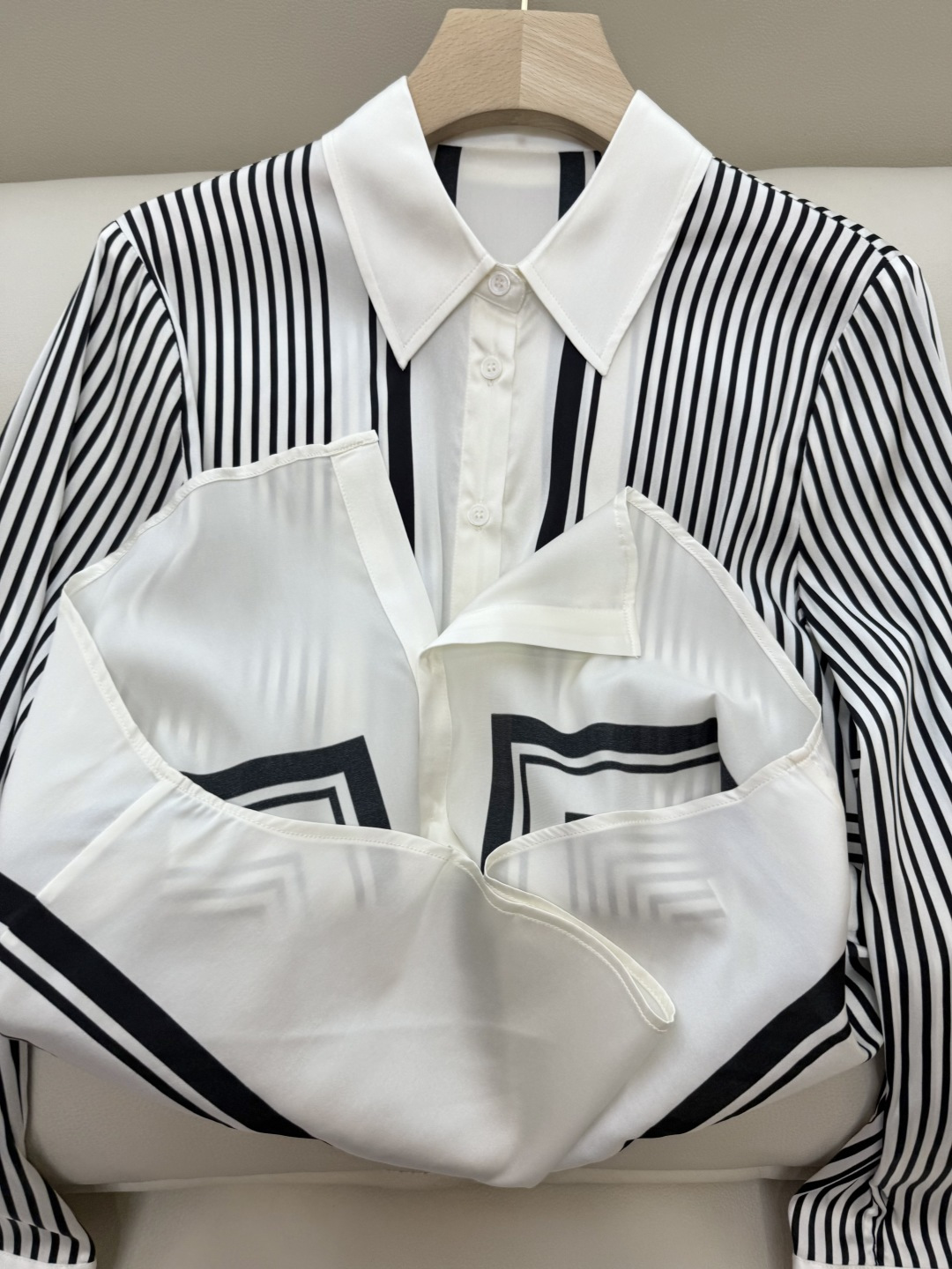 BS1003#新款衬衫💕Max 100% 真丝条纹定位 印花长袖衬衫 36/38/40/42