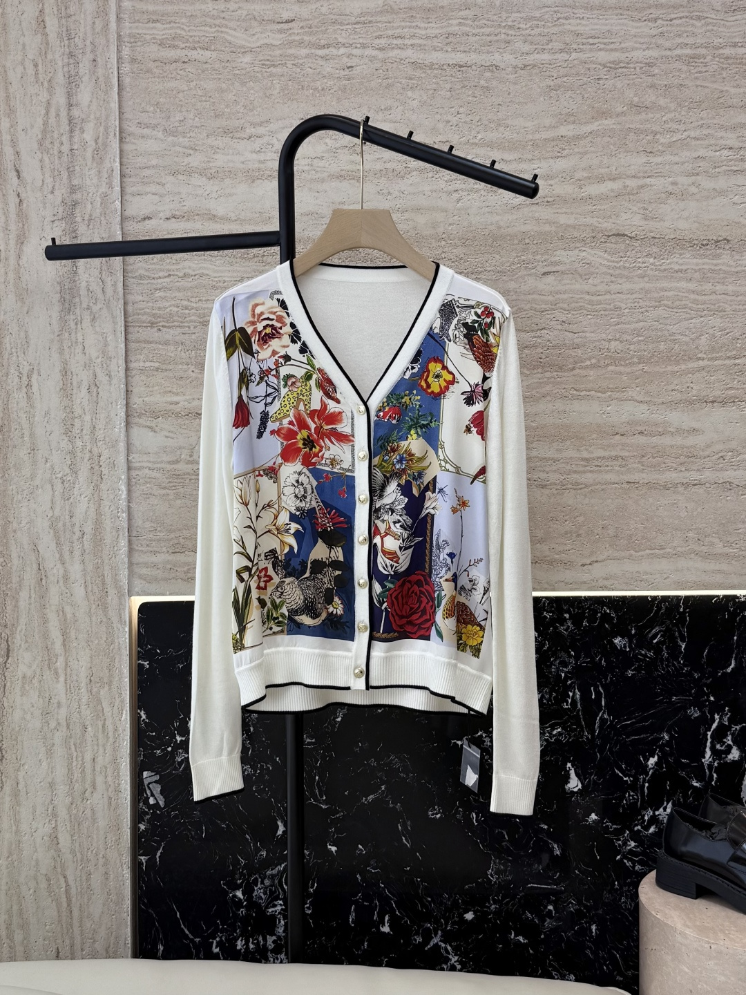 NO:545899,ZG034# new silk sweater P H home Hermes 92 silk positioning printing silk knit sweater long sleeve MLXLXXL,,hermes,real silk,alexander wang19860909ZG034#新款真丝针织衫P H家 爱马仕 92真丝定位印花 拼绢针织衫 长袖 MLXLXXL,,hermes,real silk,alexander wang,Women's clothing