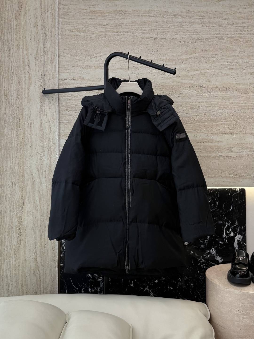 NO:567746,With dust bag M8386# new down jacket P BC unstandardized 90 white goose down puff quilt down jacket black khaki MLXL,,down jacket,alexander wang19860909配防尘袋M8386#新款羽绒服P BC 无标款 90 白鹅绒 泡芙 被子款 羽绒服 黑色 卡其色 MLXL,,down jacket,alexander wang,Women's clothing