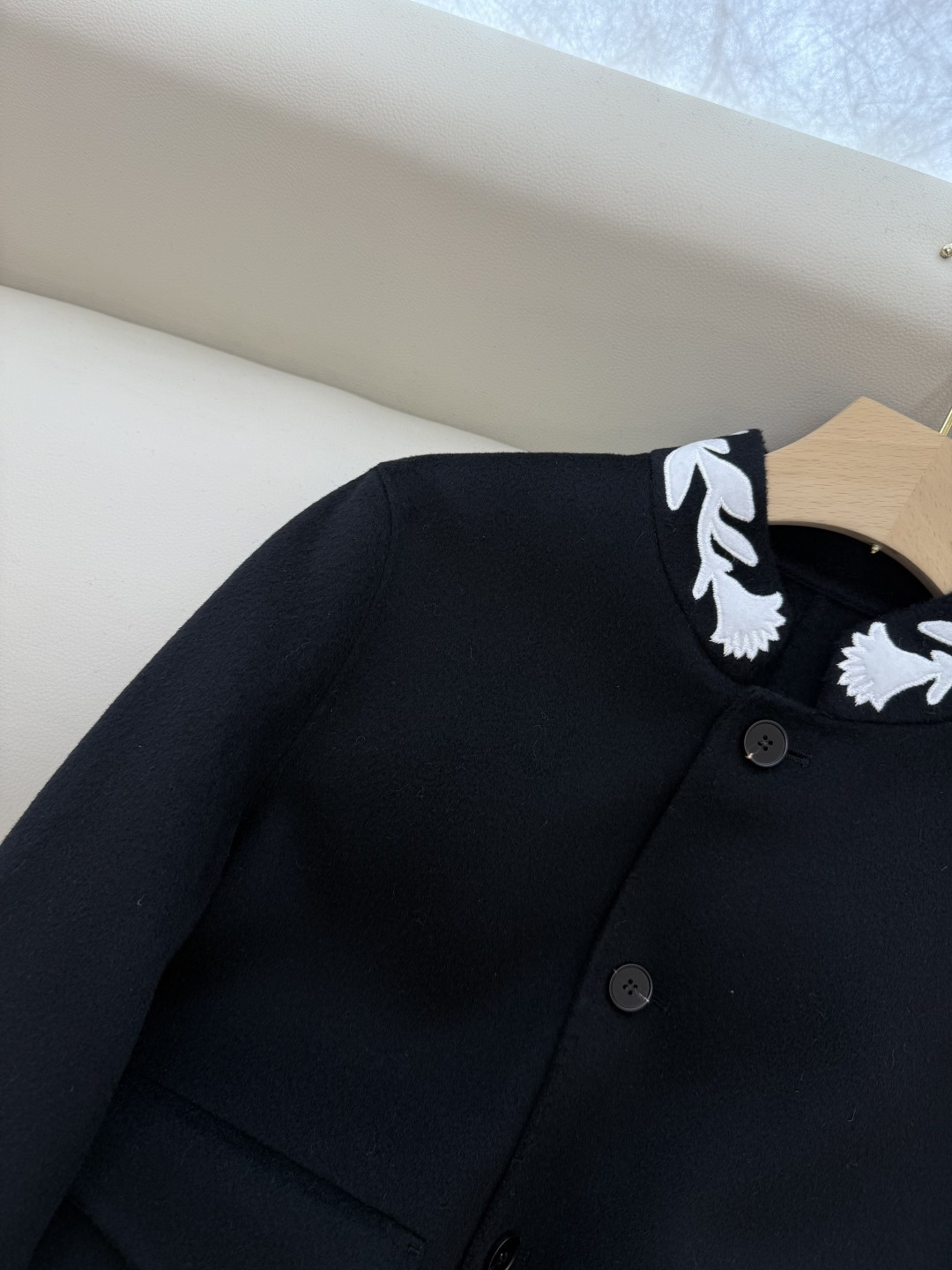 QD8202#新款大衣💕LP 🌾100%羊毛 10%羊绒 绣花领 羊毛外套 36-42