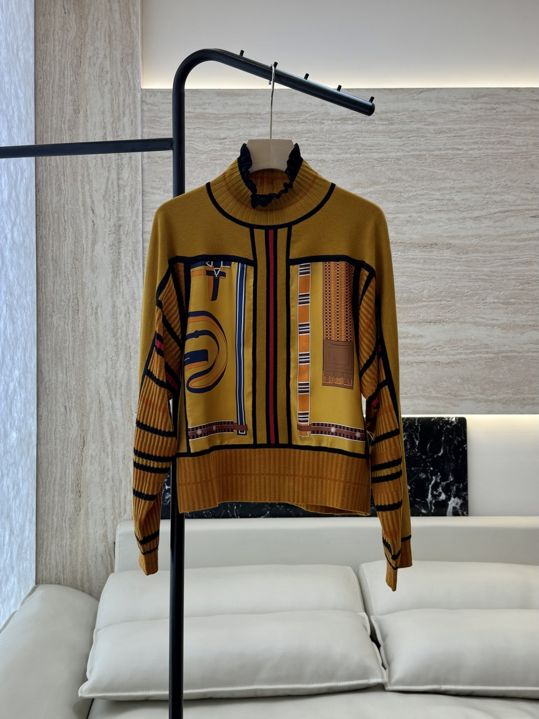 NO:575919,H32590# New Wool Knitting H Home Hermes Splicing Silk Splicing 20 Wool Sweater Black Yellow S-XL,,hermes,real silk,alexander wang19860909H32590#新款羊毛针织 H家 爱马仕拼接款 真丝拼接20 羊毛针织衫 黑色 黄色 S-XL,,hermes,real silk,alexander wang,Women's clothing