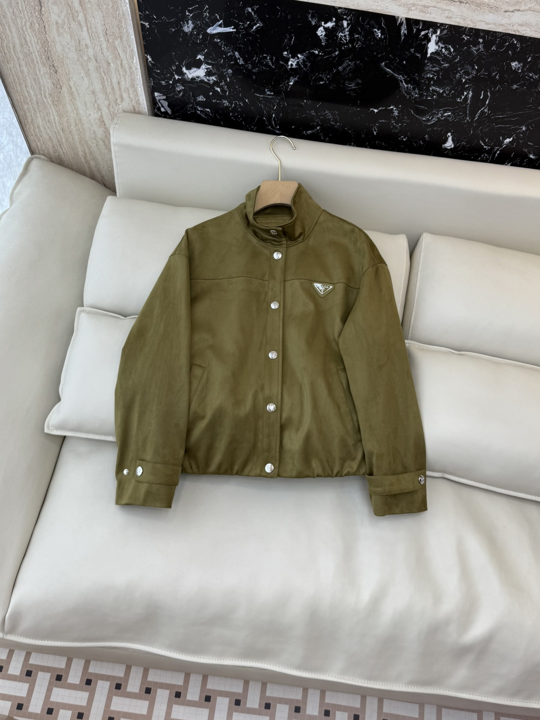 NO:590717,CX0158# New Jacket P Prada triangle logo long-sleeved jacket black apricot green SML,,prada,jackets & coats,jackets & coats,alexander wang19860909CX0158#新款外套P Prada 三角标 长袖夹克外套 黑色 杏色 绿色 SML,,prada,jackets & coats,jackets & coats,alexander wang,Women's clothing