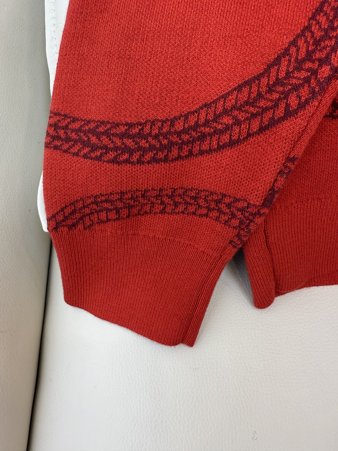 H32590#新款羊毛针织💕H家 爱马仕 20% 羊毛 开衫外套 羊毛针织衫 黑色 红色 S-XL