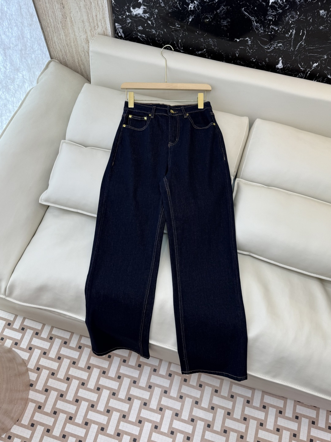 NO:591215,CX0161# new jeans P chanel letter embroidered denim cotton slim jeans 26-30 sizes,,chanel,jeans,alexander wang19860909CX0161#新款牛仔裤P chanel 字母绣花 牛仔棉显瘦牛仔裤 26-30码,,chanel,jeans,alexander wang,Women's clothing