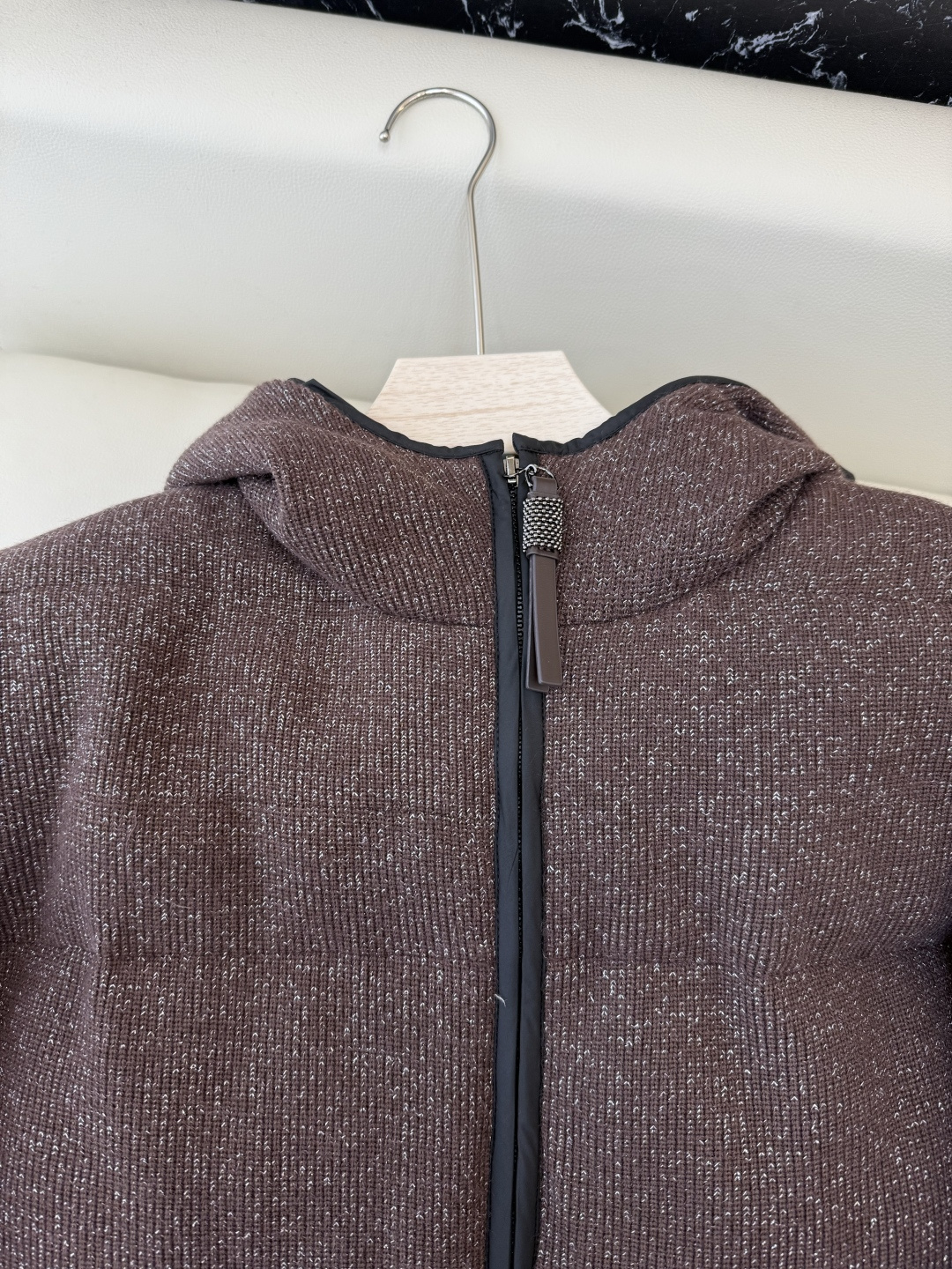 QGL033#新款羽绒服⚠️🌾 BC 15% 羊绒料 90% 白鸭绒 短款 羽绒服 咖色 米白色 36/38/40