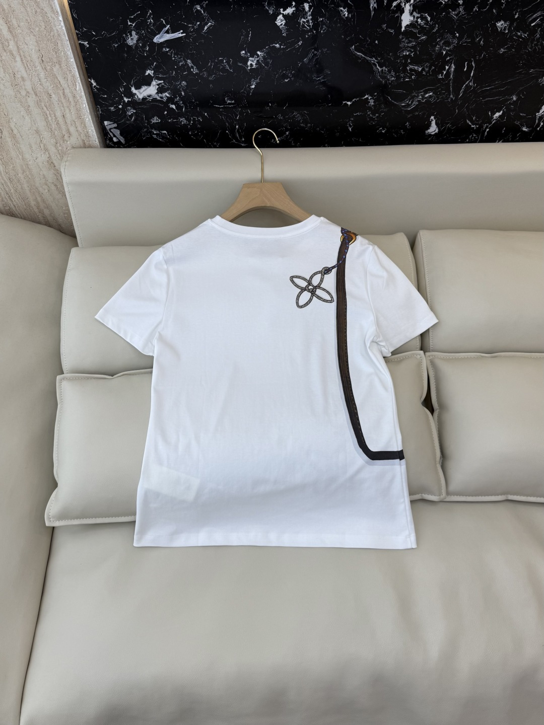 QG0127#新款长袖T恤‼️LV 经典老花字母包包印花 短袖T恤 SML