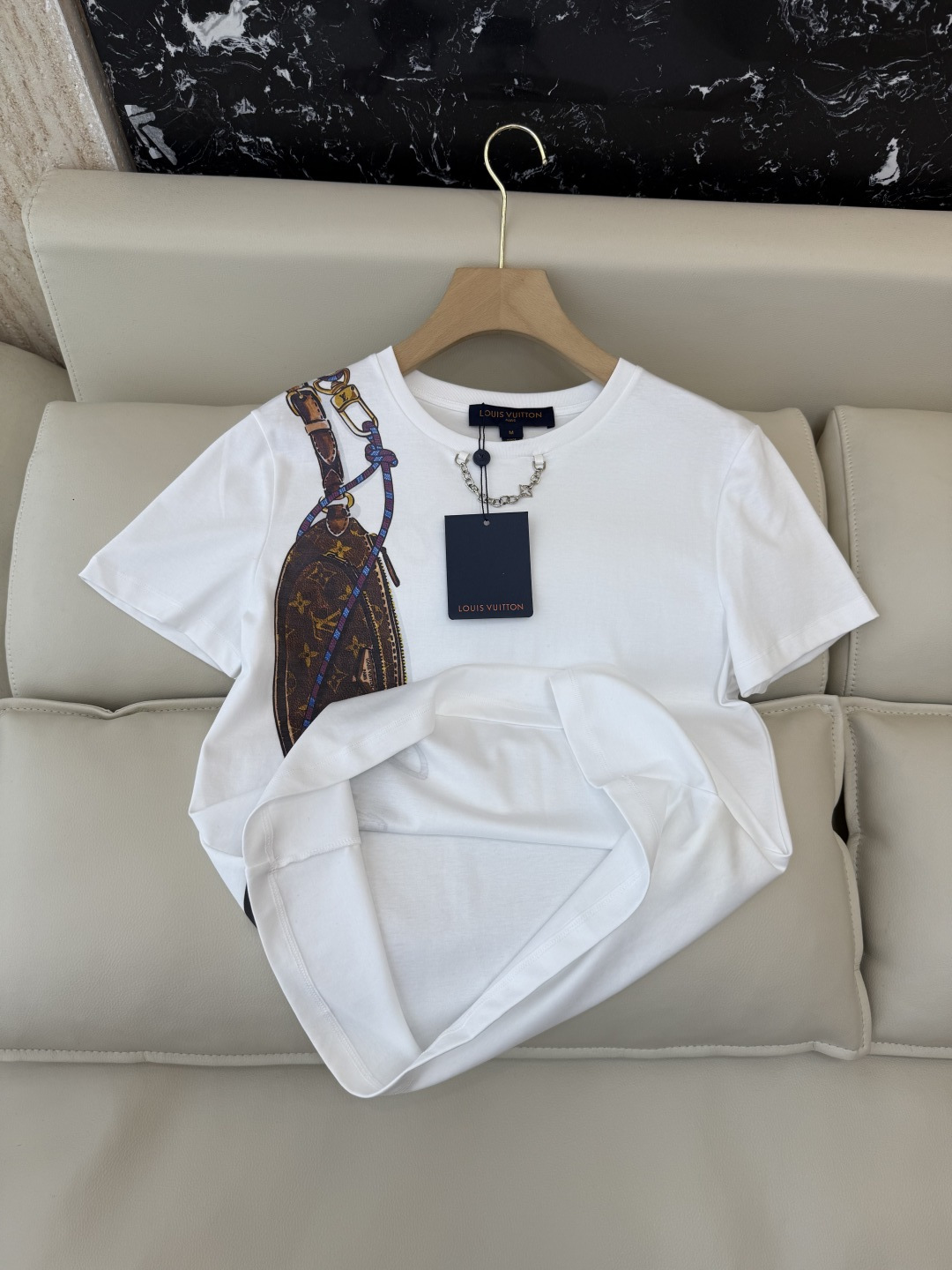 QG0127#新款长袖T恤‼️LV 经典老花字母包包印花 短袖T恤 SML