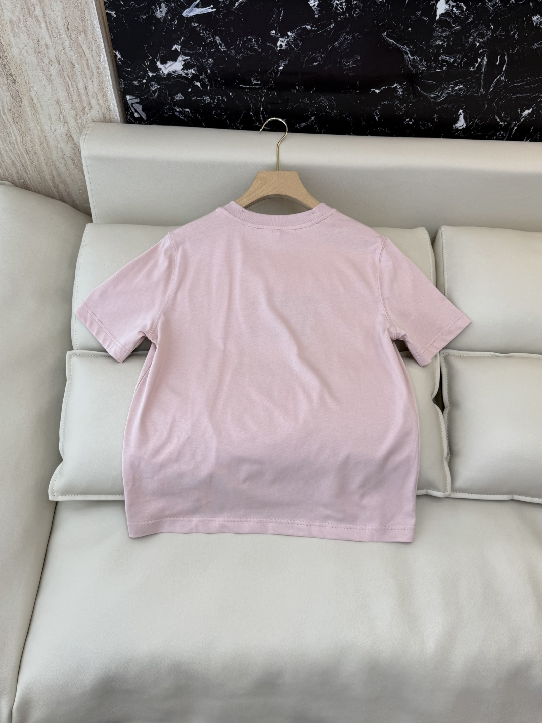 QG0128#新款长袖T恤‼️Bur 战马印花 经典款短袖T恤 白色 黑色 粉色 SML