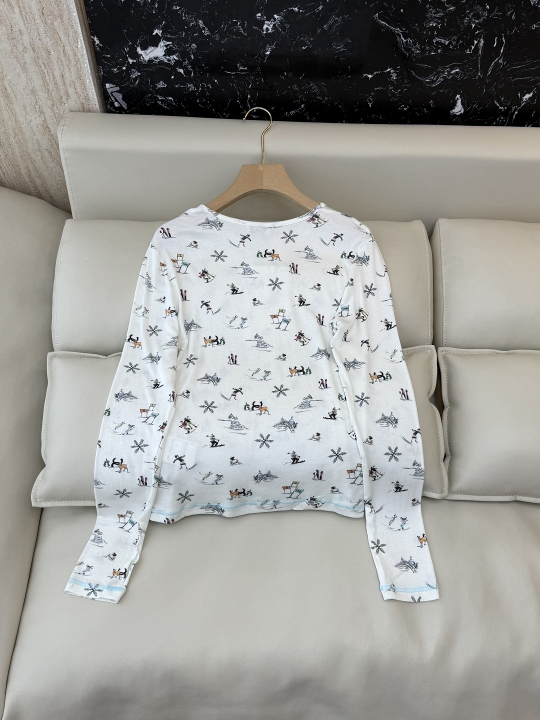 QG0125#新款长袖T恤‼️chanel 小香 滑雪⛷️印花 长袖T恤 SML