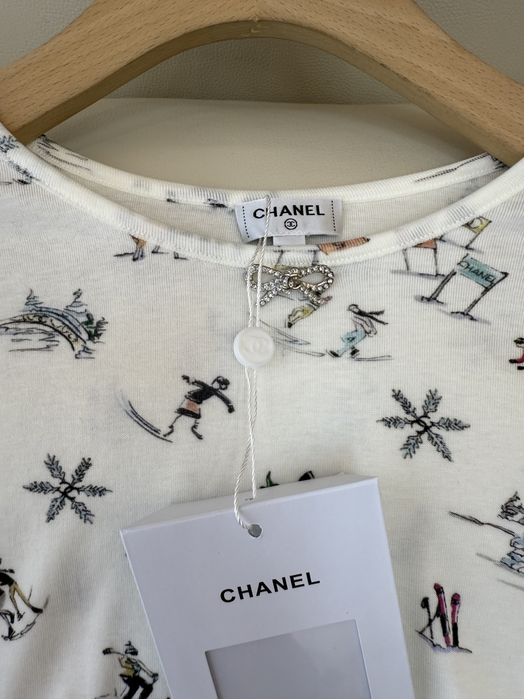 QG0125#新款长袖T恤‼️chanel 小香 滑雪⛷️印花 长袖T恤 SML