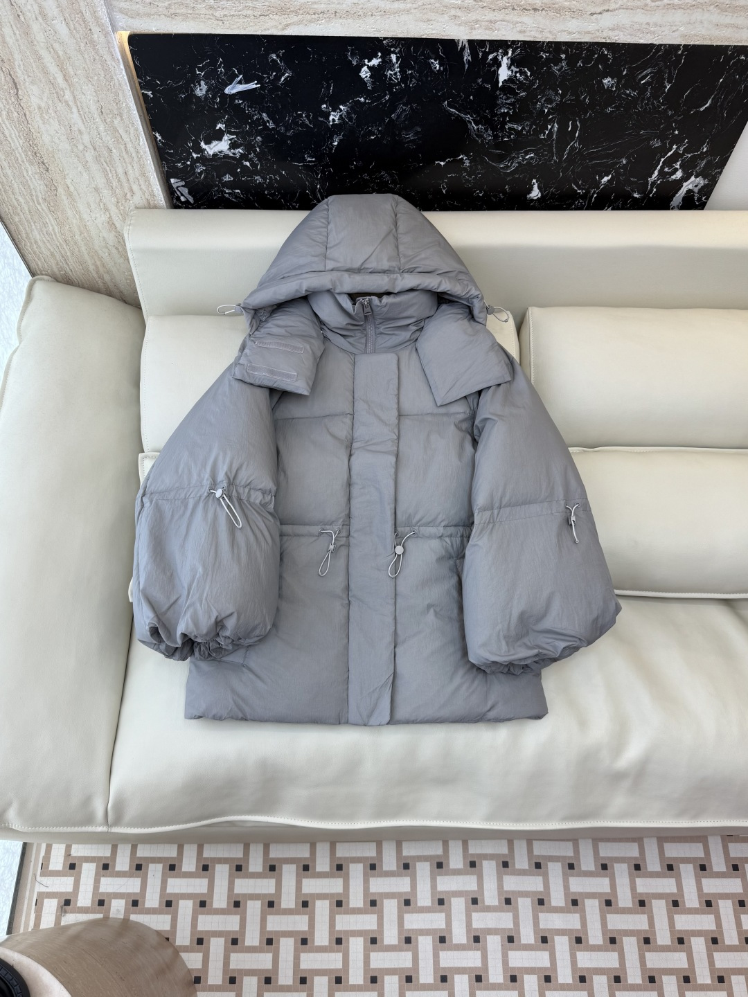 NO:609286,With dust bag QGL034# down jacket MACKAGE 90 white duck down waist style down jacket orange gray black SML code,,down jacket,alexander wang19860909配防尘袋QGL034#羽绒服 MACKAGE 90 白鸭绒 收腰款 羽绒服 橙色 灰色 黑色 SML码,,down jacket,alexander wang,Women's clothing