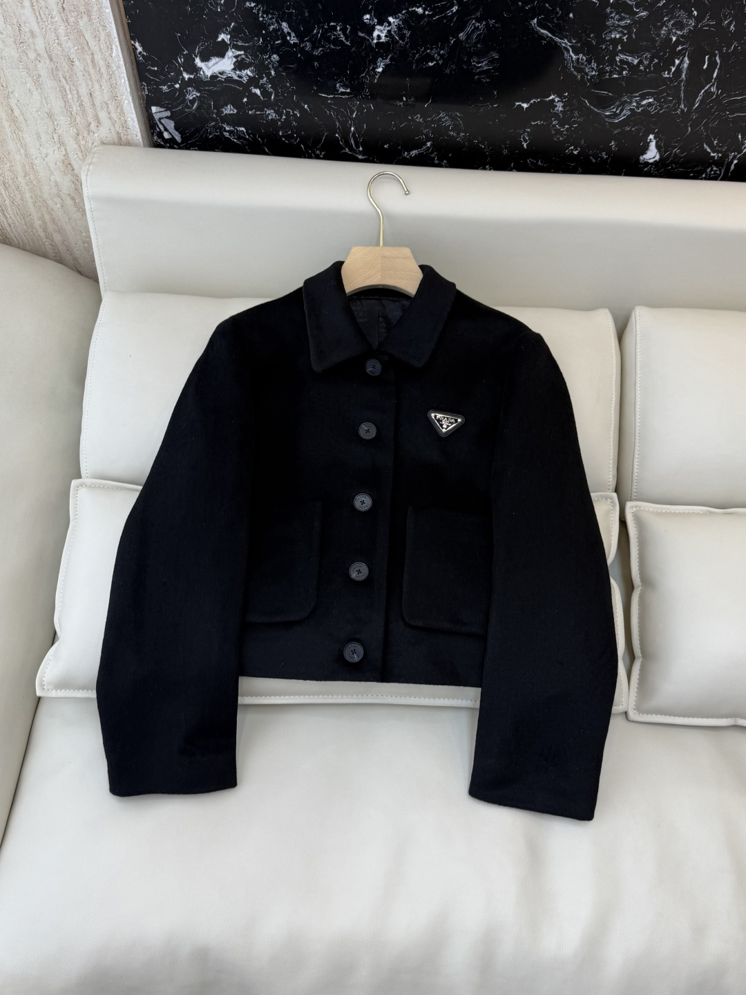 NO:622573,CX0172# New Jacket PR Triangle Logo Lapel Jacket Black Khaki Light Sand SML,,jackets & coats,jackets & coats,alexander wang19860909CX0172#新款外套 PR 三角标 翻领夹克外套 黑色 卡其色 浅沙色 SML,,jackets & coats,jackets & coats,alexander wang,Women's clothing