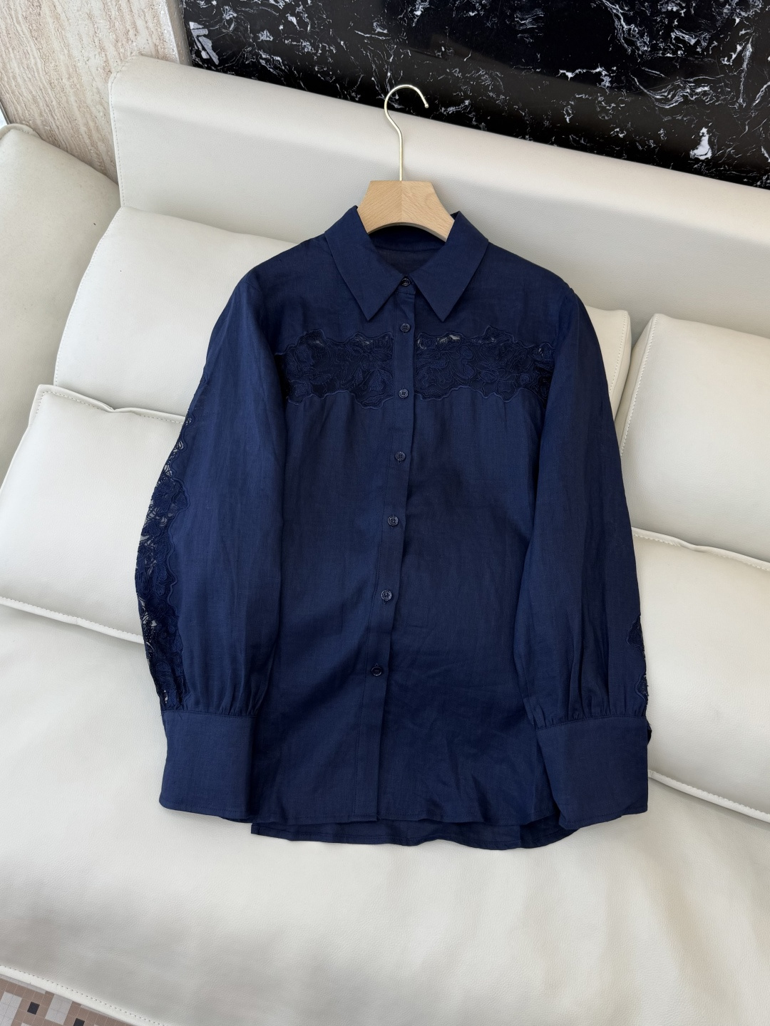 NO:628498,YM061# new shirt zim… heavy industry embroidery lace linen top navy blue white SMLXL,,shirts,alexander wang19860909YM061#新款衬衫 zim… 重工绣花 蕾丝 亚麻上衣 藏青色 白色 SMLXL,,shirts,alexander wang,Women's clothing
