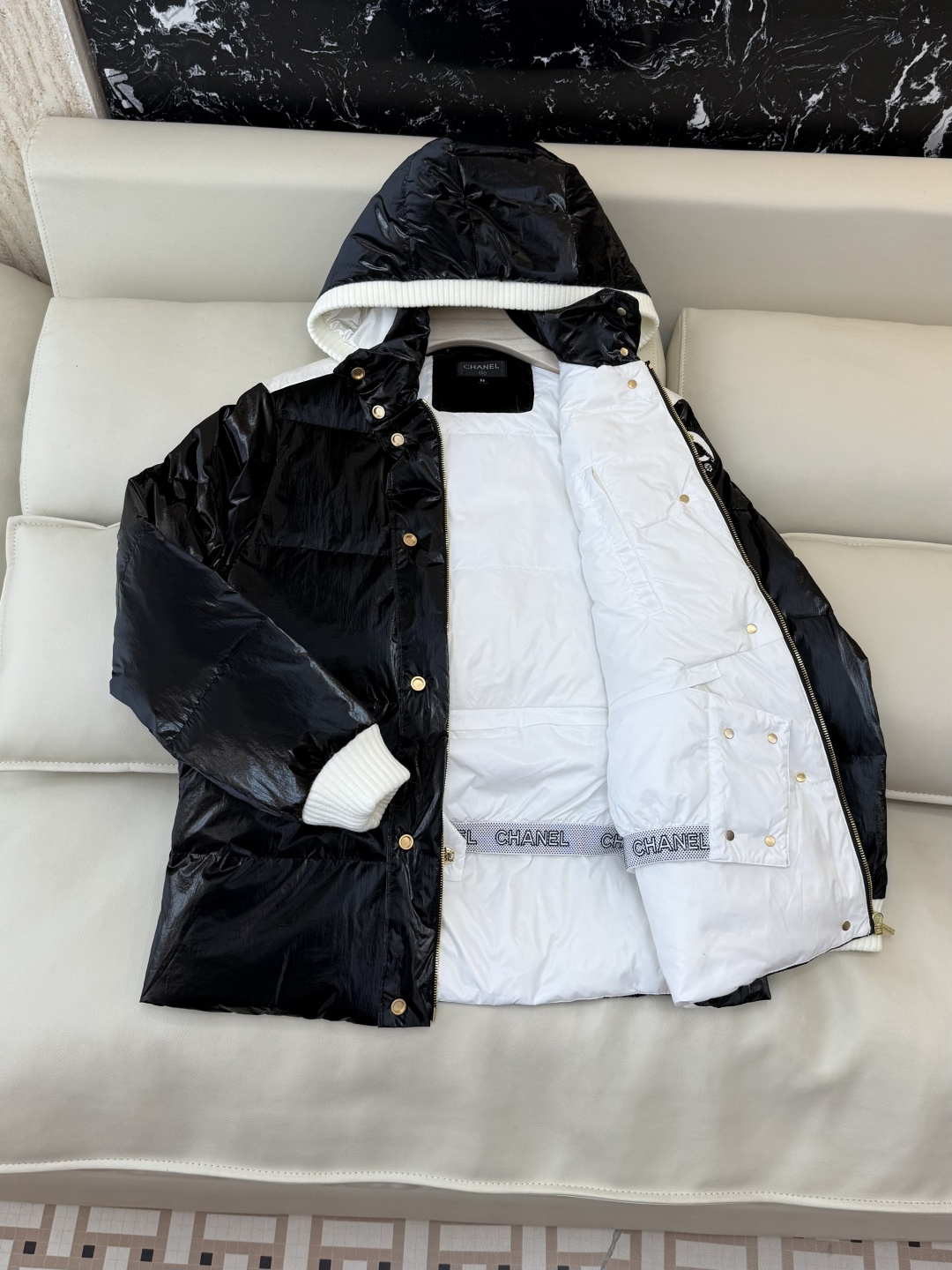 QGL036#新款羽绒服💕Chanel Coco 钉珠 羊绒拼接 羽绒服 黑色 白色 36/38/40
