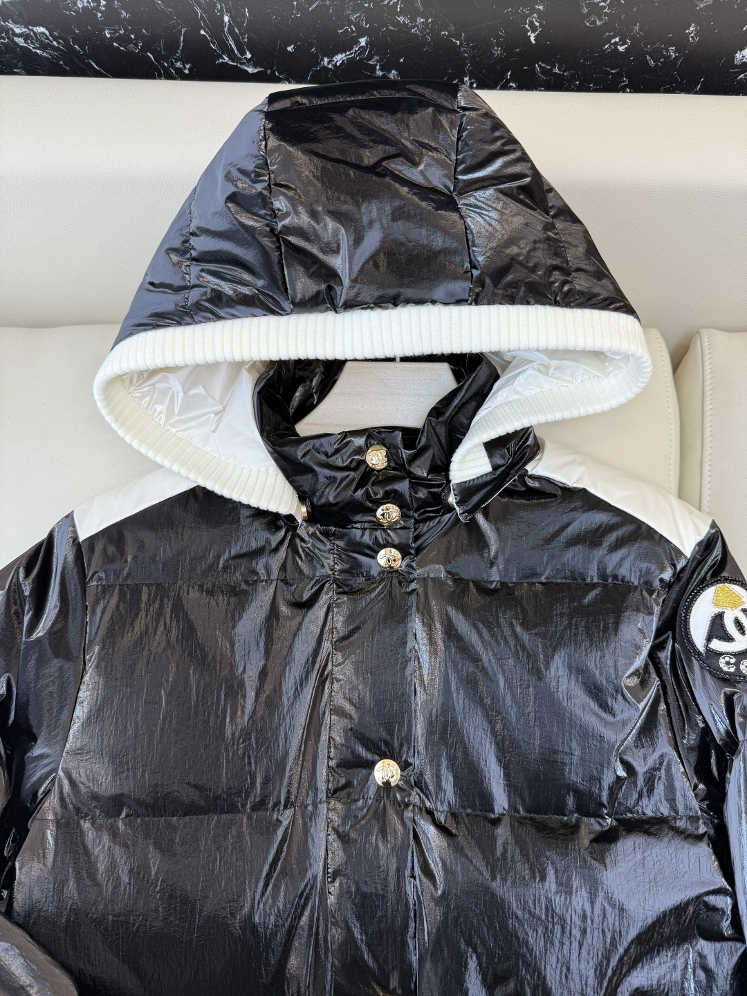 QGL036#新款羽绒服💕Chanel Coco 钉珠 羊绒拼接 羽绒服 黑色 白色 36/38/40