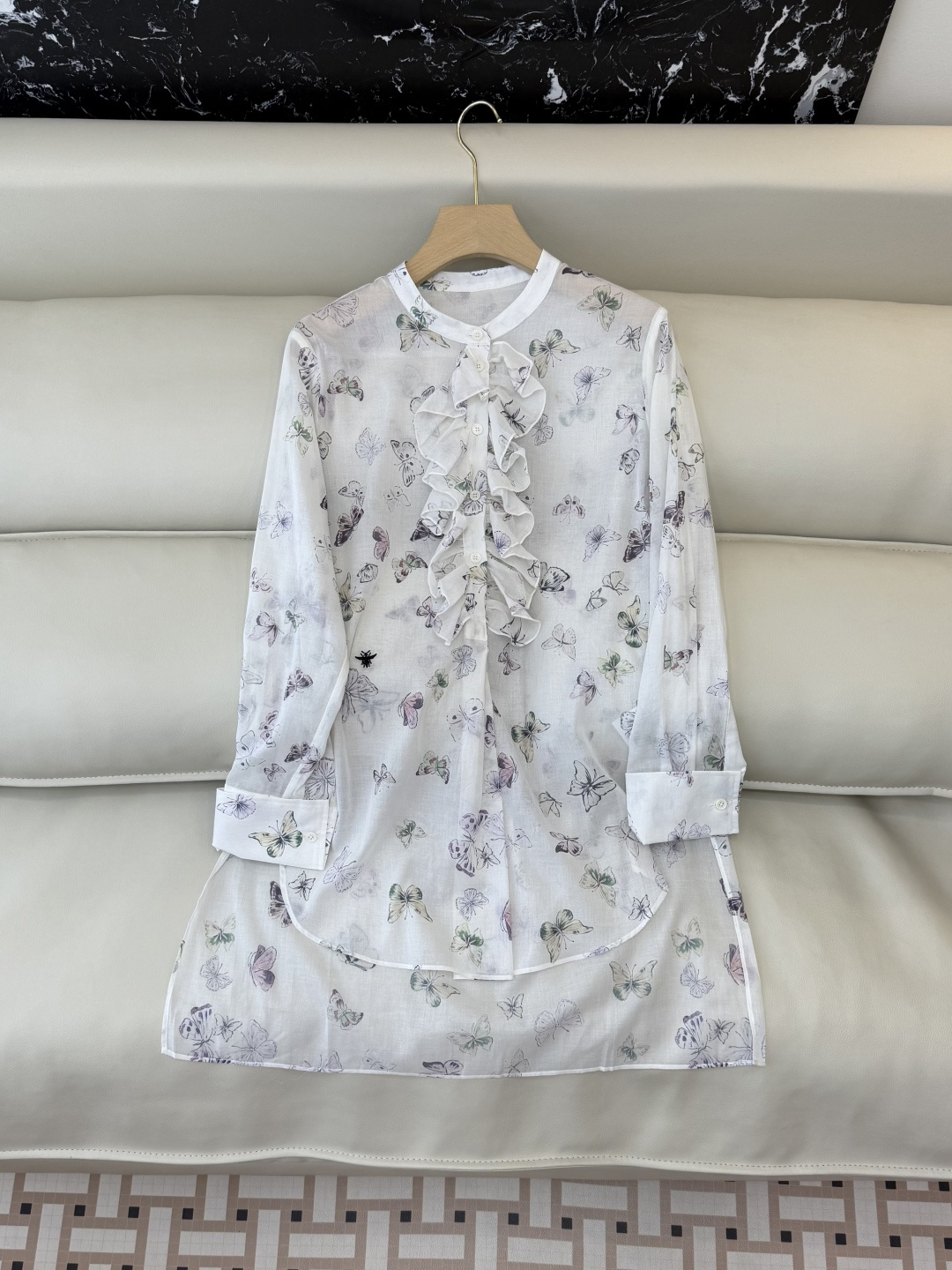 NO:655507,BS1053#New top P Dior new butterfly print long shirt cotton 36-42 yards,,dior,shirts,alexander wang19860909BS1053#新款上衣P Dior 新款蝴蝶印花 长衬衫棉 36-42 码,,dior,shirts,alexander wang,Women's clothing
