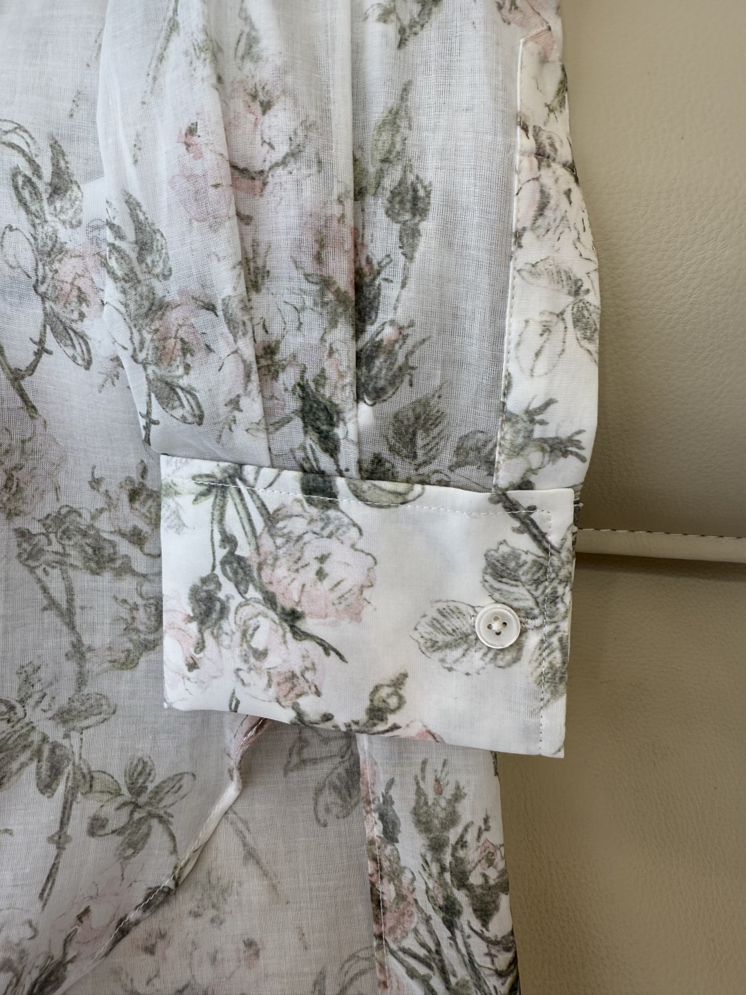 BS1052#新款上衣。Dior 新款花卉长衬衫100%棉 36-42 码