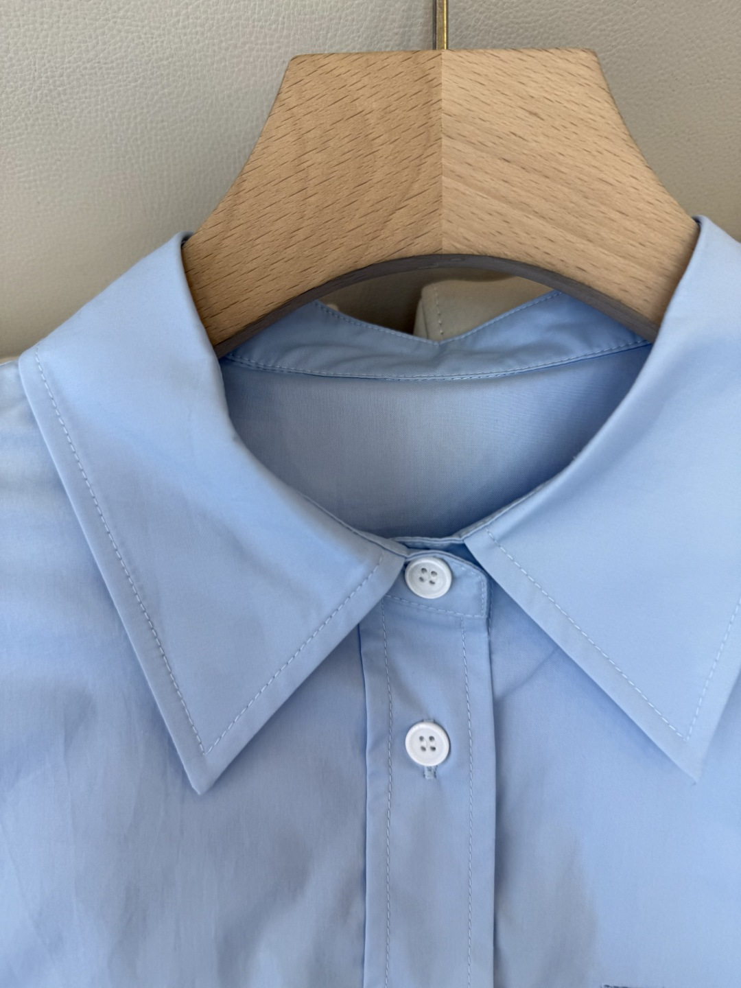 BS1021#新款衬衫💕BC 链条装饰 长袖棉料衬衫 蓝色 白色 36-42