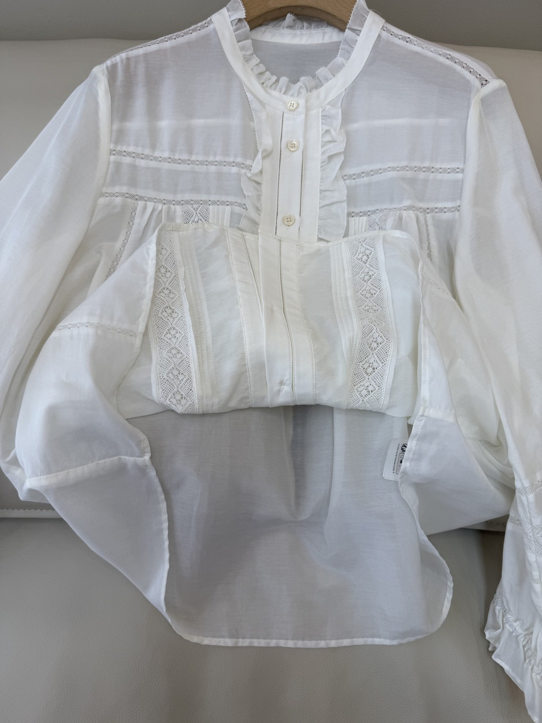 BS1036#新款衬衫💕30% 真丝棉 长袖镂空绣花衬衫 米白色 SMLXL