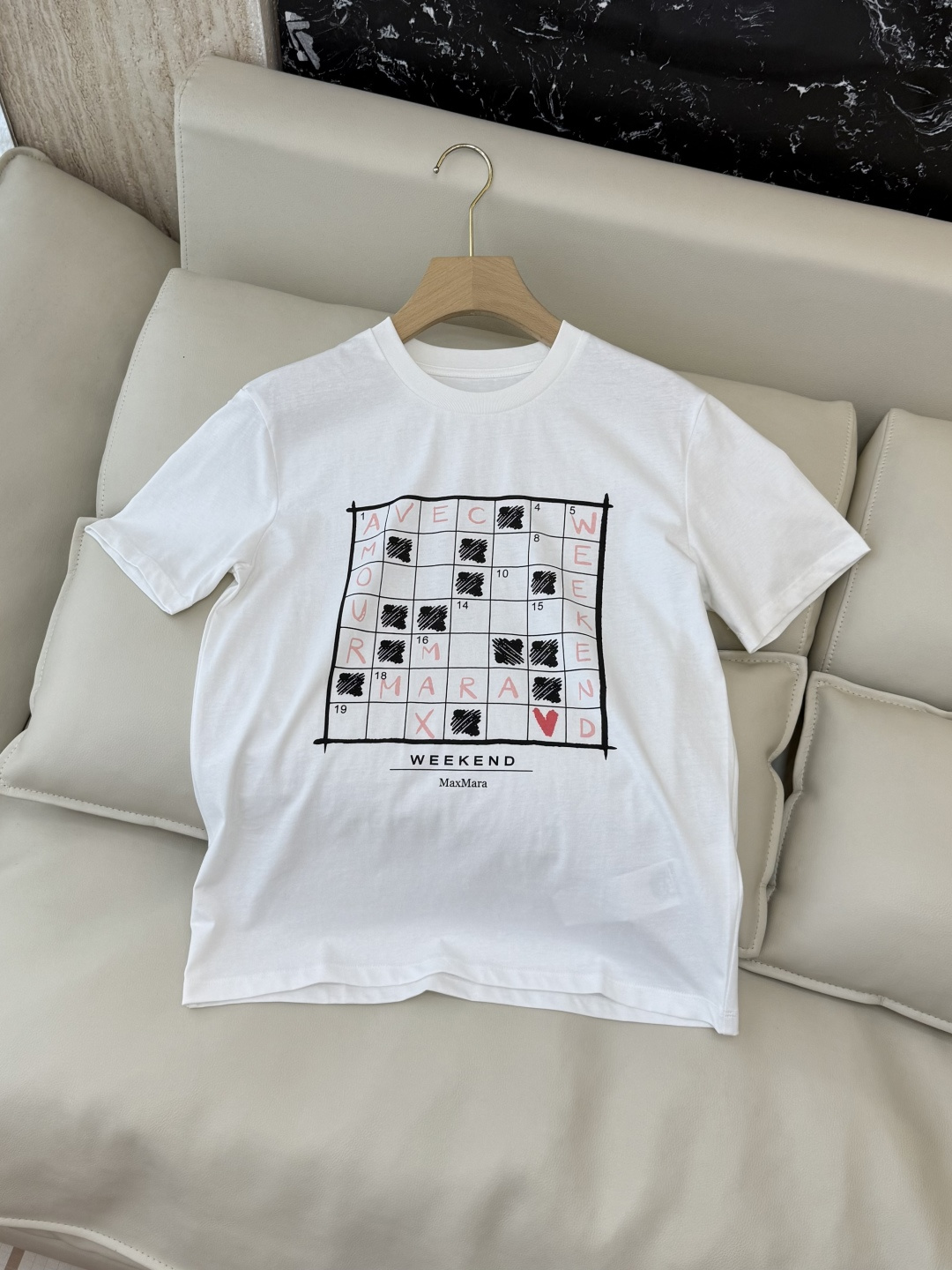 NO:657054,CK037# New T-shirt P Max weekend printed letter logo short-sleeved T-shirt SML,,T-shirt,tees,t-shirt,alexander wang19860909CK037#新款T恤P Max weekend 印花字母logo 短袖T恤 SML,,T-shirt,tees，t-shirt,alexander wang,Women's clothing