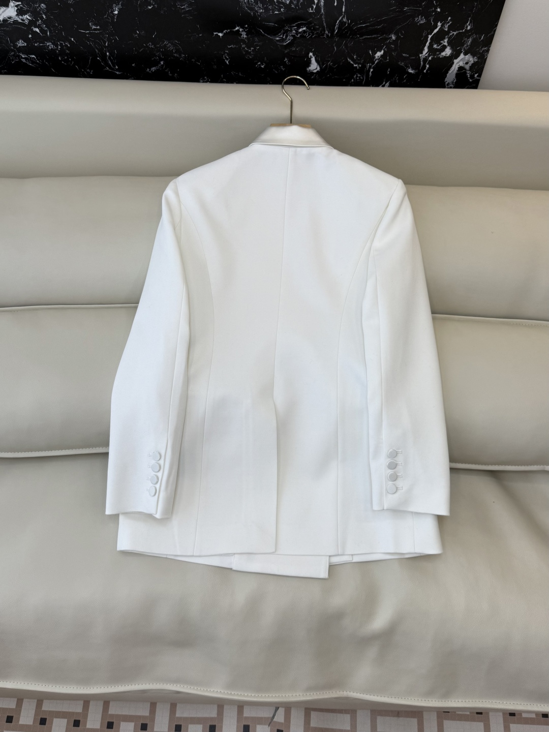 XZ0137#新款外套🌾YSL 天使之翼造型领 80%羊毛 双排扣 长款 西装外套 黑色 白色 SMLX