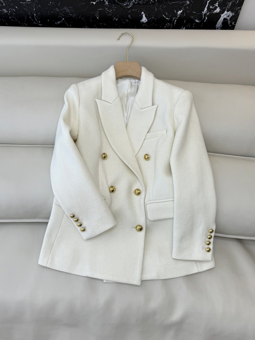 NO:658128,XZ0138# New Jacket P Valentino Warren family sheep wool double-breasted long suit jacket black off-white SMLXL,,valentino,valentino,jackets & coats,business suit,alexander wang19860909XZ0138#新款外套P Valentino 华伦家 绵羊毛 双排扣 长款 西装外套 黑色 米白色 SMLXL,,valentino,valentino,jackets & coats,business suit,alexander wang,Women's clothing