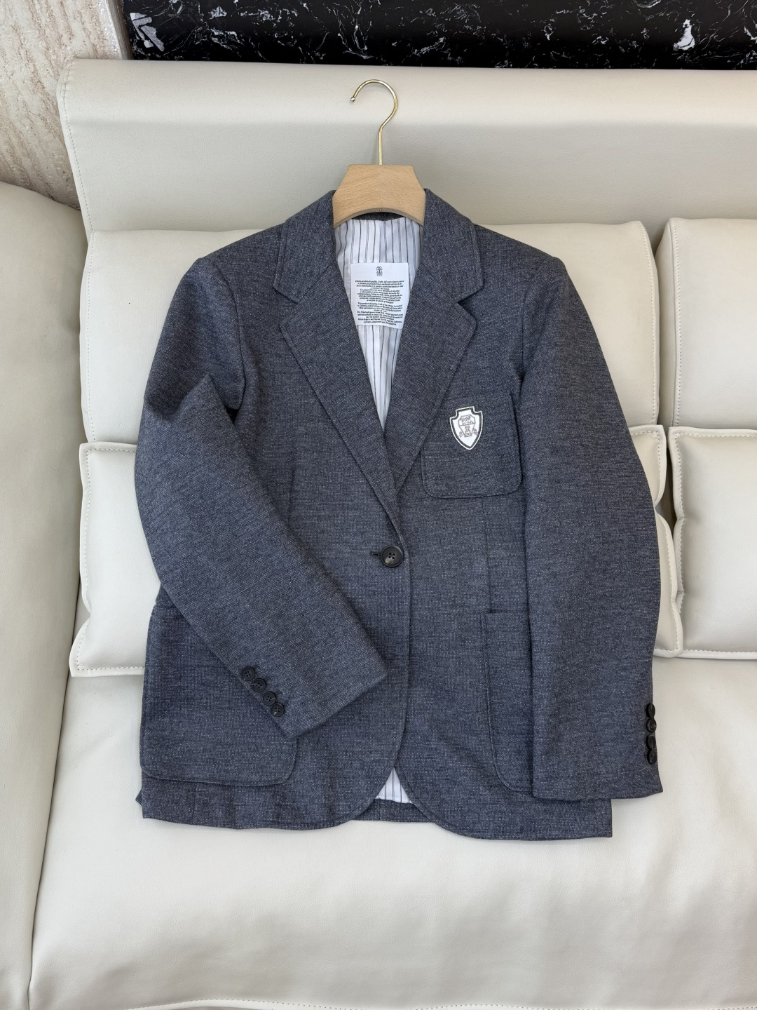 NO:657113,QD7932#New Jacket P BC Original Quality 30 Wool Embroidered Logo Suit Jacket Gray Beige 36-42,,jackets & coats,business suit,alexander wang19860909QD7932#新款外套P BC 原单品质 30 羊毛 绣花logo 西装外套 灰色 米色 36-42,,jackets & coats,business suit,alexander wang,Women's clothing