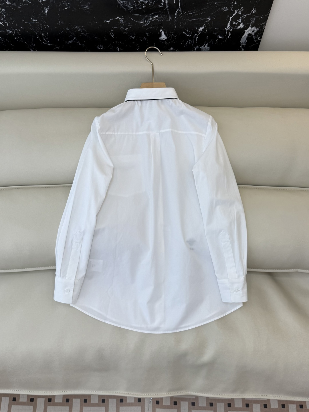 CY076#新款衬衫。Dior 小蜜蜂 绣花logo 长款纯棉衬衫 白色 SML