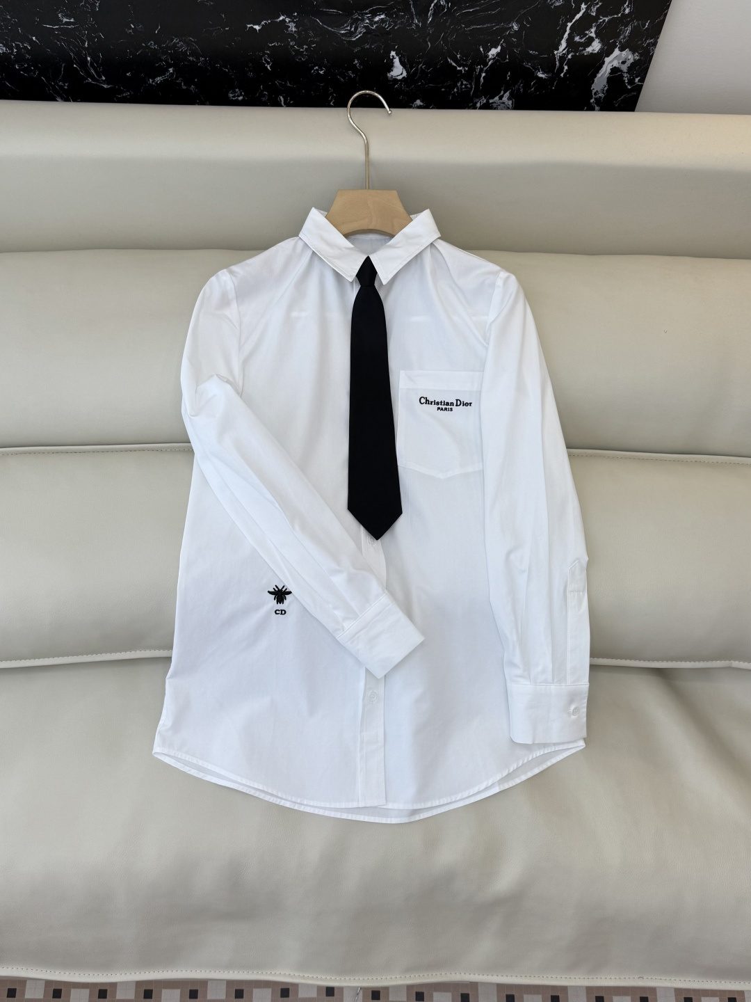 CY076#新款衬衫。Dior 小蜜蜂 绣花logo 长款纯棉衬衫 白色 SML