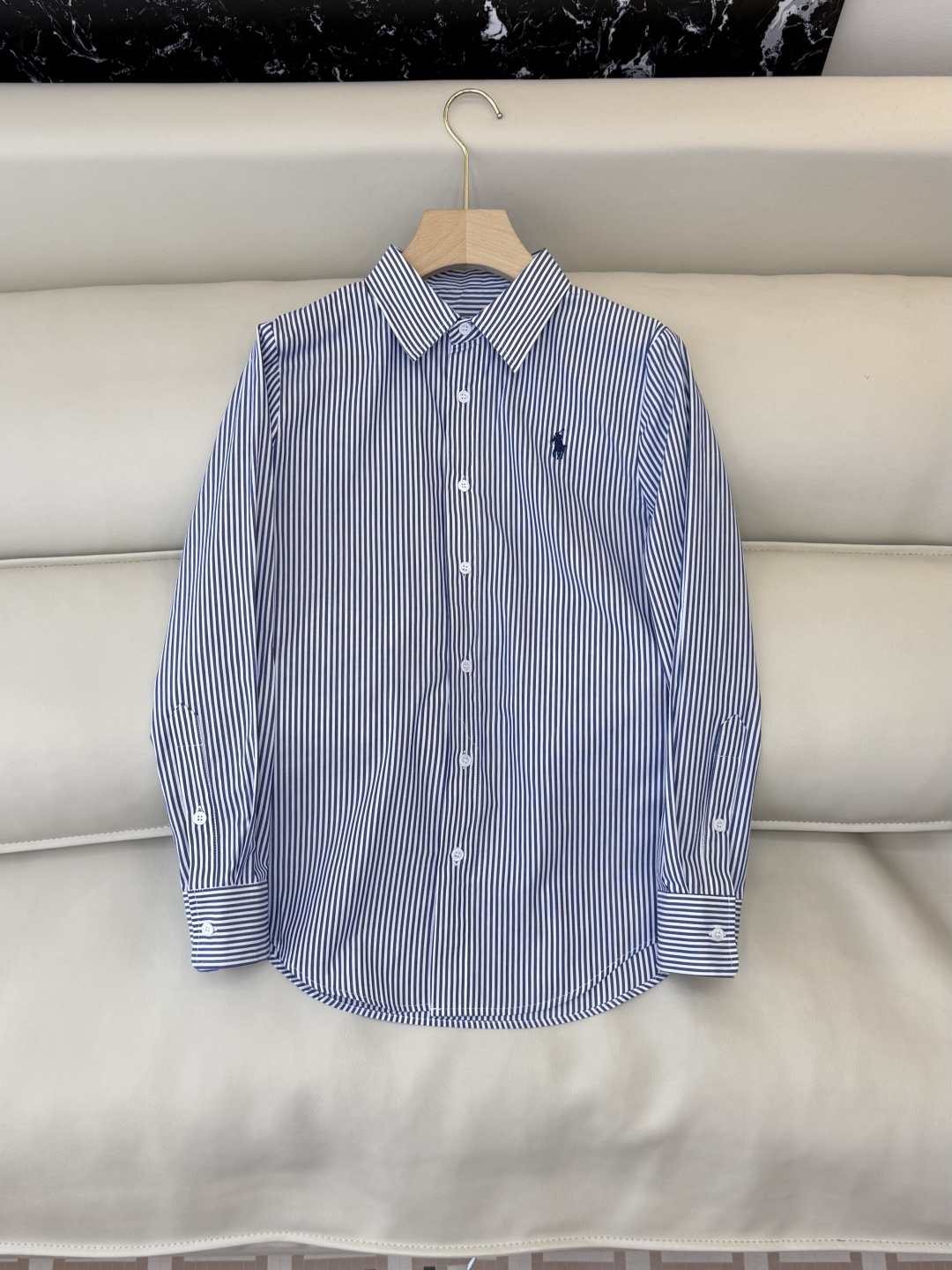NO:658050,CY065# new shirt P polo long-sleeved pure cotton basic shirt white blue striped color SML,,shirts,alexander wang19860909CY065#新款衬衫P polo 长袖纯棉 基础款 衬衫 白色 蓝色 条纹色 SML,,shirts,alexander wang,Women's clothing