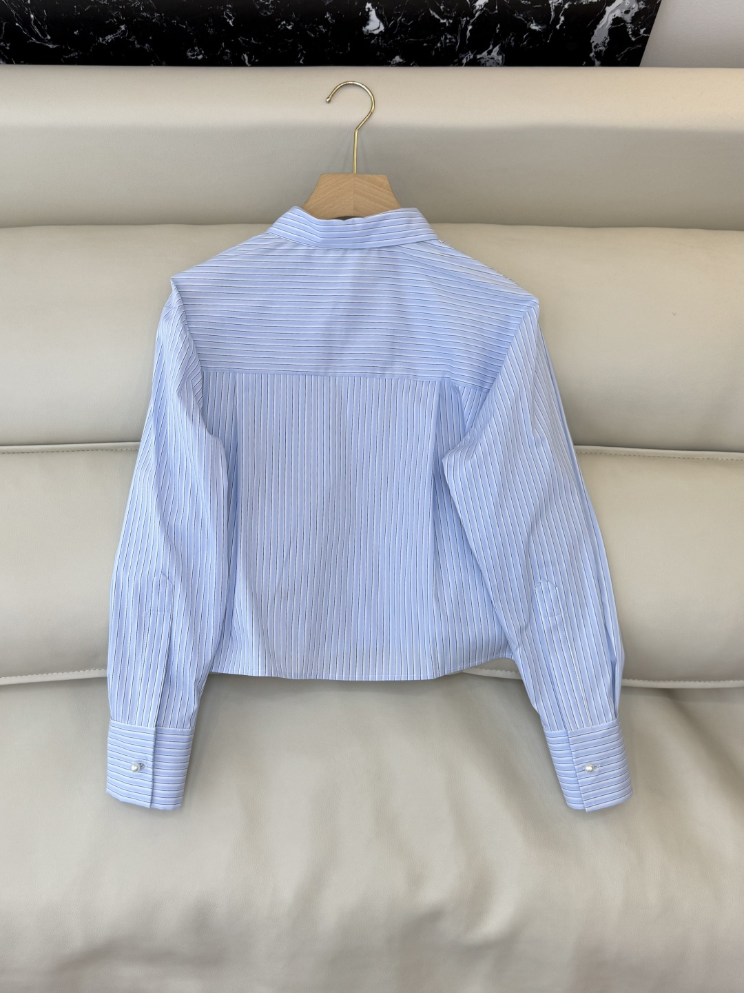 CY069#新款衬衫。chanel 绣字母 短款 纯棉衬衫 蓝条纹 SML