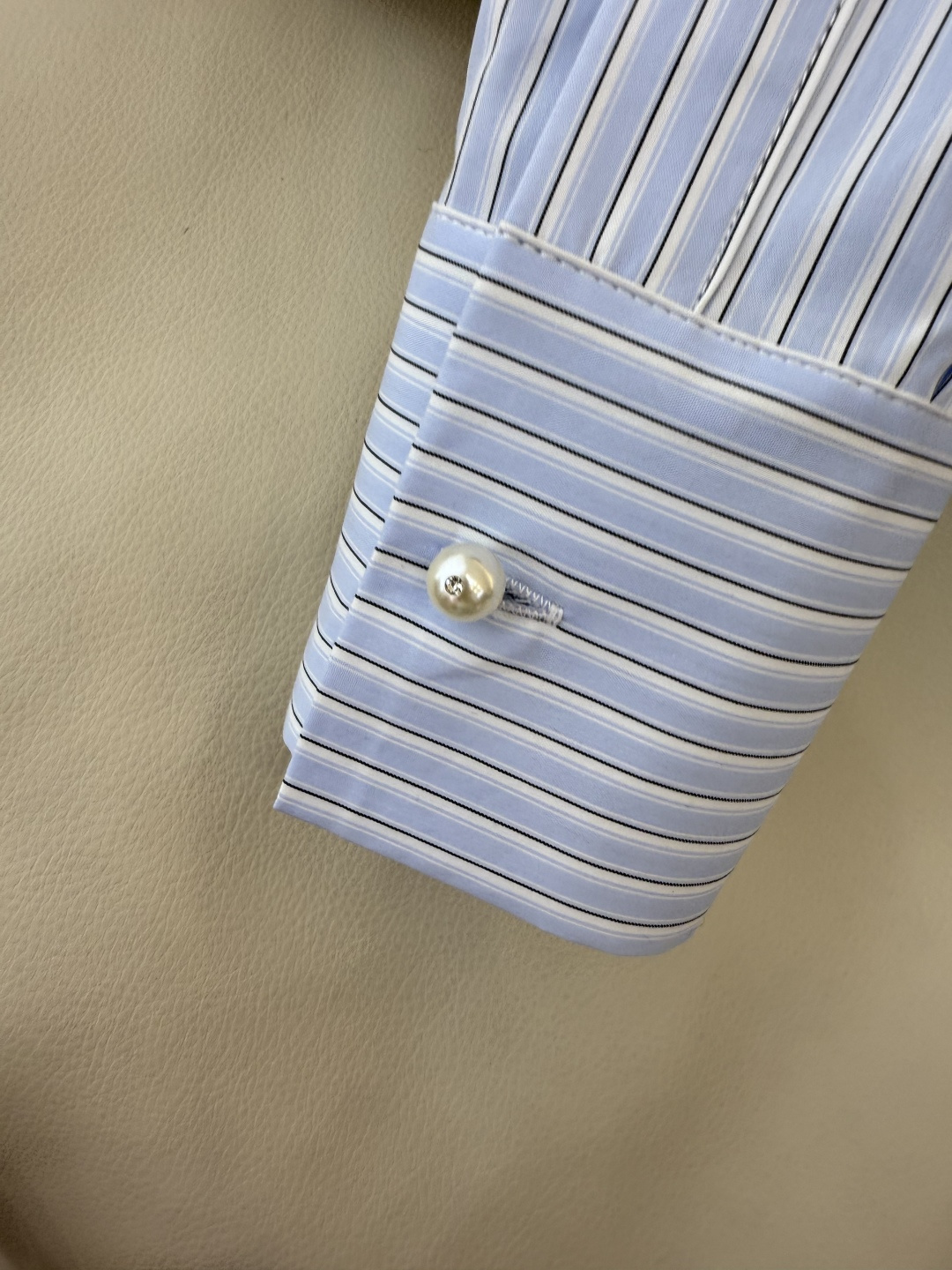 CY069#新款衬衫。chanel 绣字母 短款 纯棉衬衫 蓝条纹 SML