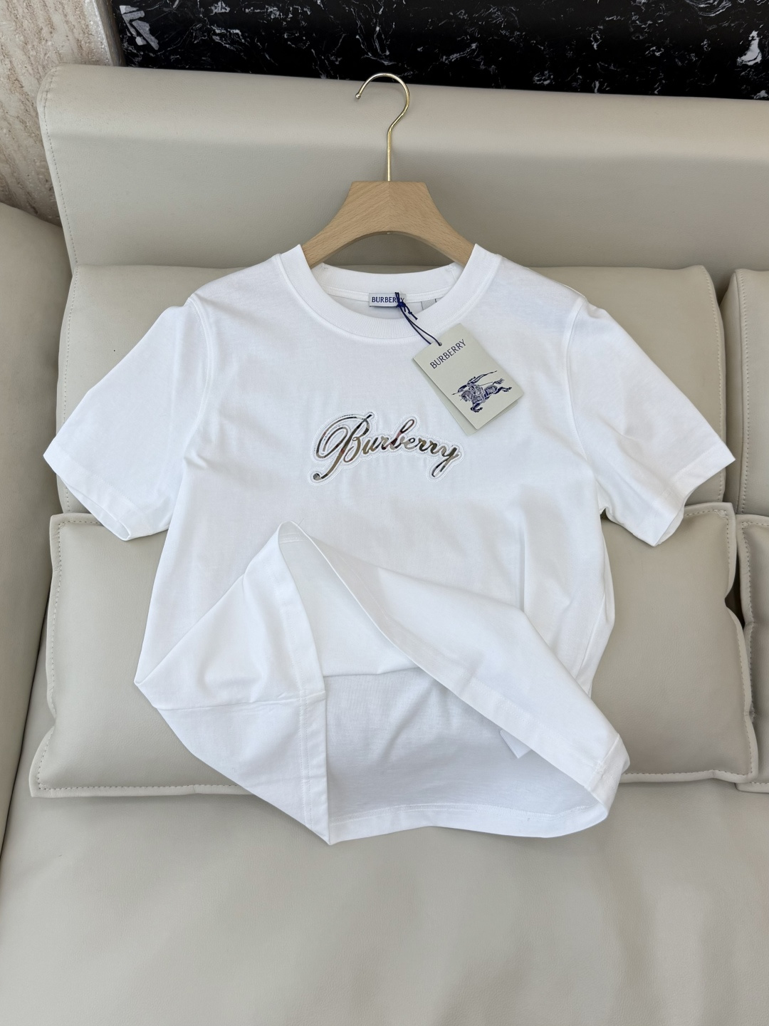 QG0134#新款T恤‼️Bur 印花字母logo 短袖T恤 四色 SML