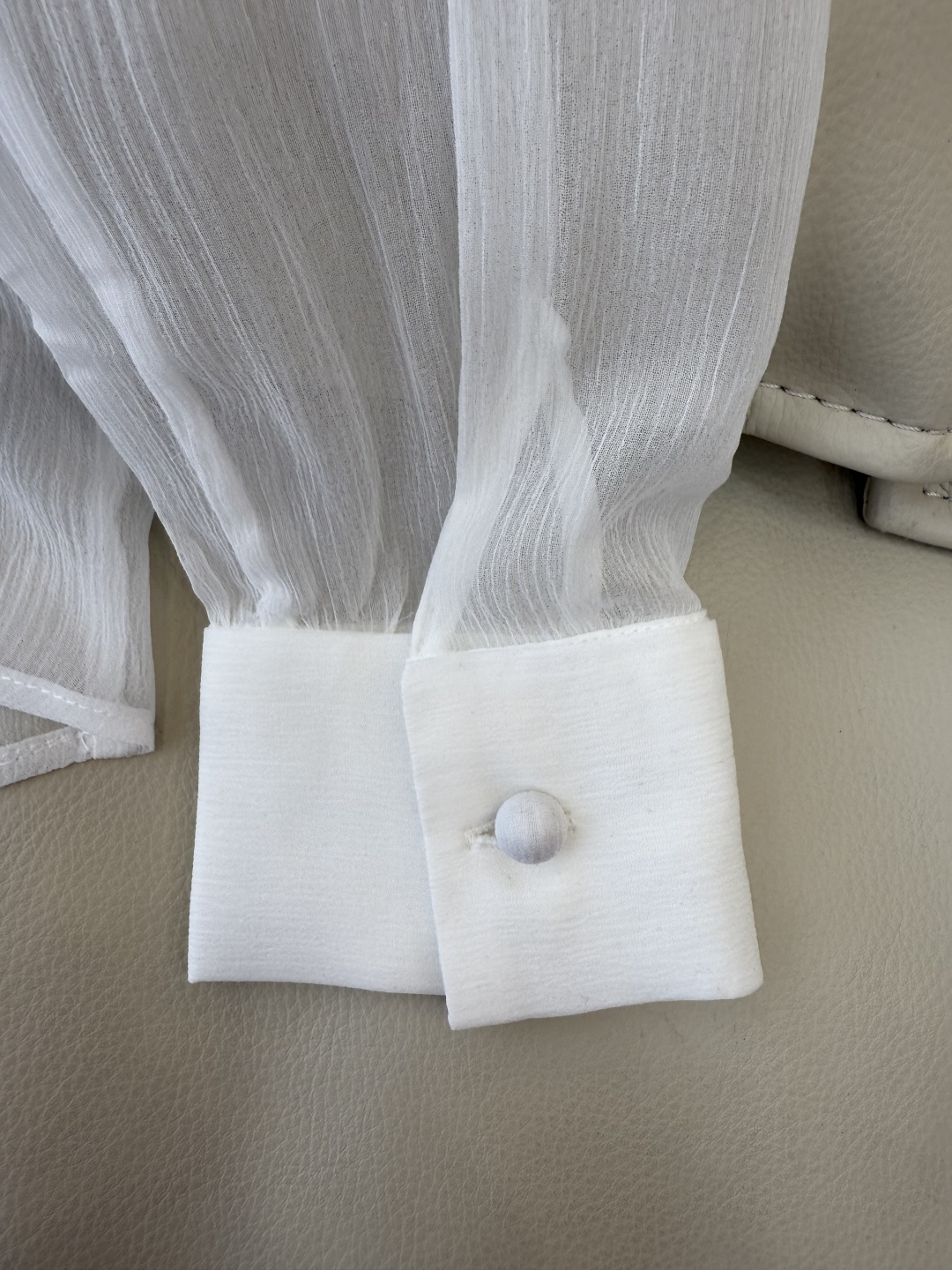 QD7641#新款衬衫💕ES 重工 顺宇丝 100% 真丝蕾丝绣花长袖衬衫 藏青色 白色 SMLXL