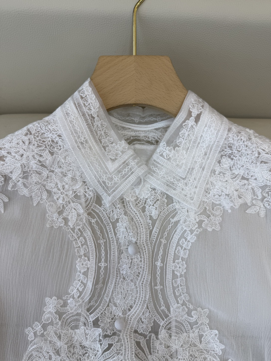 QD7641#新款衬衫💕ES 重工 顺宇丝 100% 真丝蕾丝绣花长袖衬衫 藏青色 白色 SMLXL