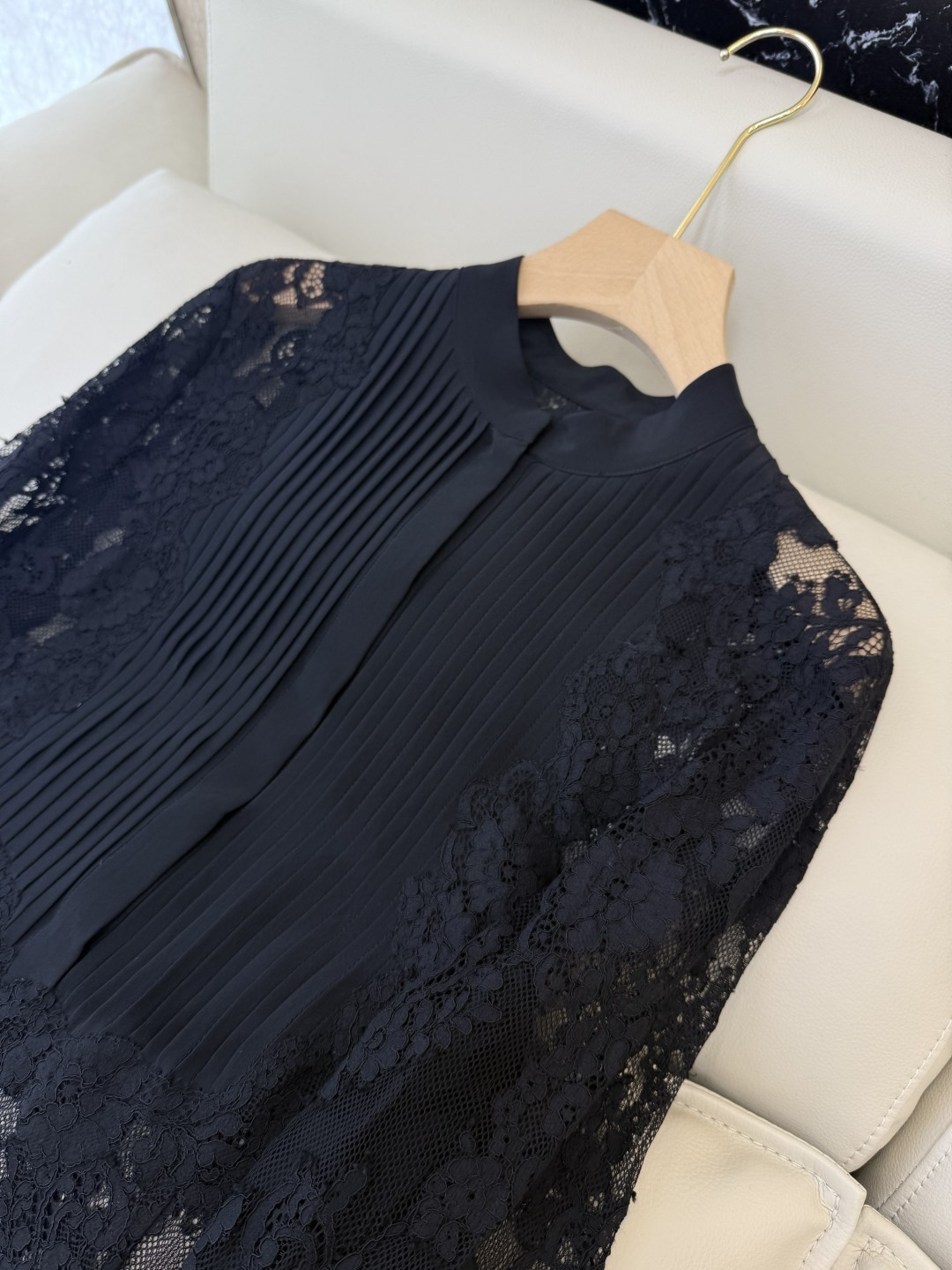 QD7656#新款衬衫💕ES 重工 顺宇丝 100% 真丝蕾丝绣花长袖衬衫 黑色 白色 SMLXL